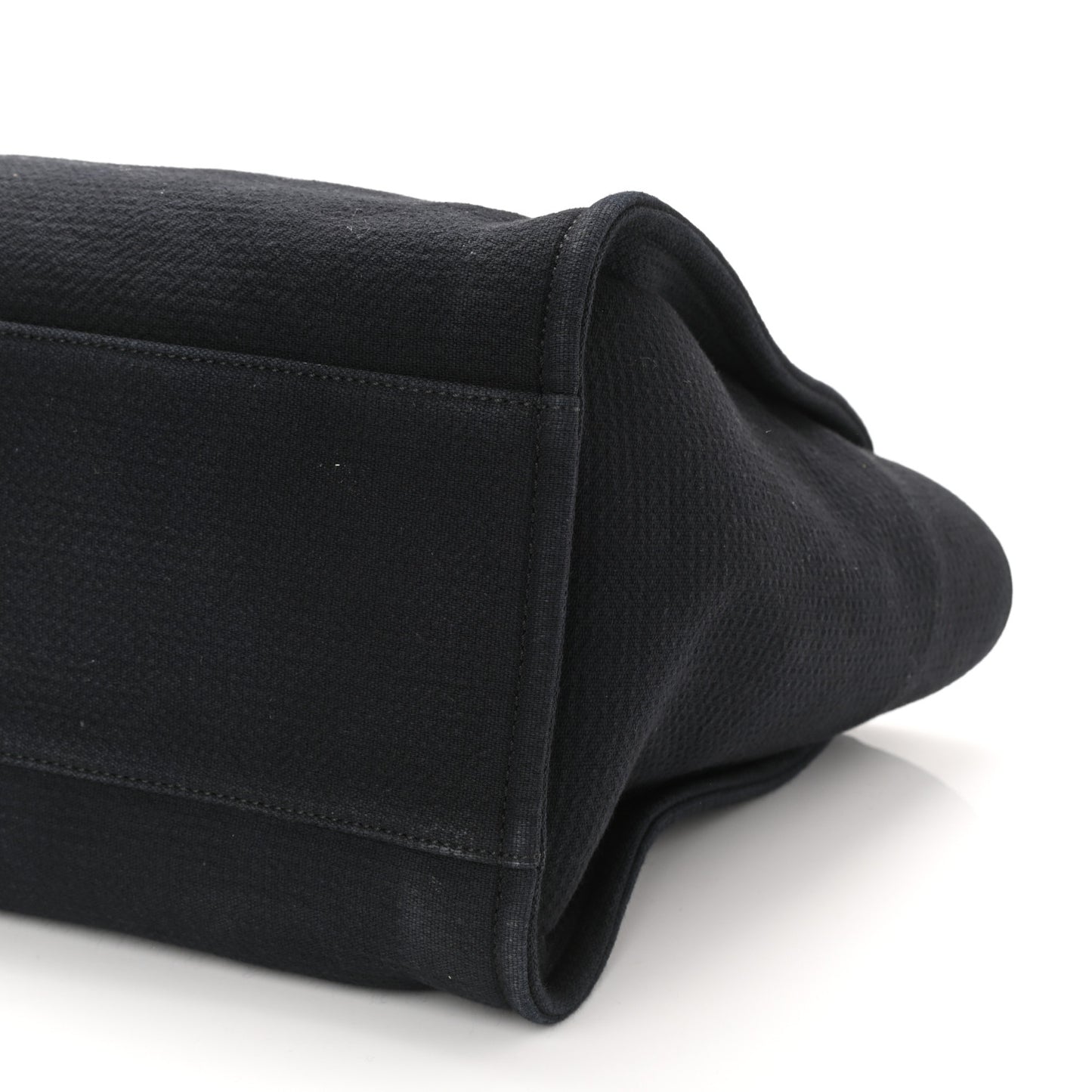 Mixed Fibers Medium Deauville Tote Black