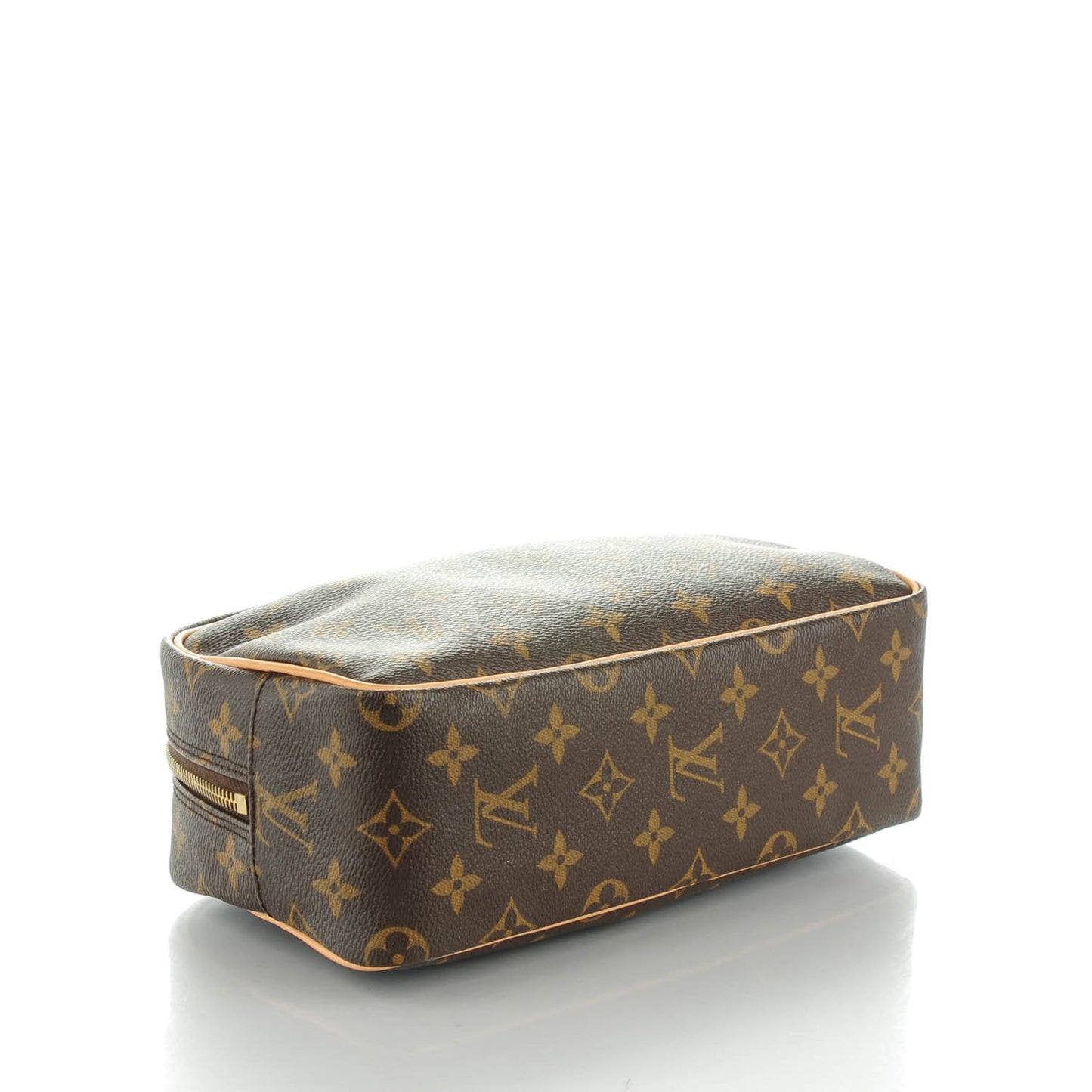 Monogram Toiletry 25