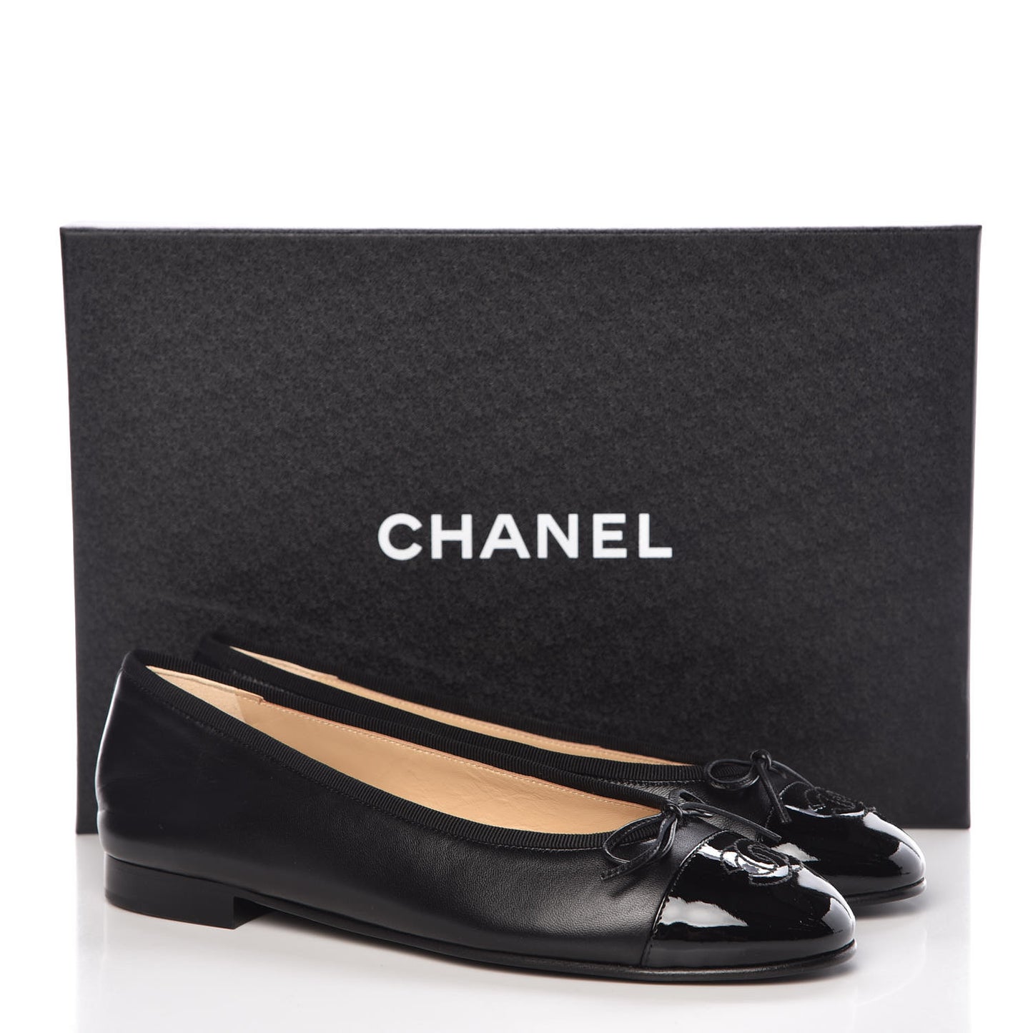 Lambskin Patent Cap Toe Ballerina Flats 37.5 Black
