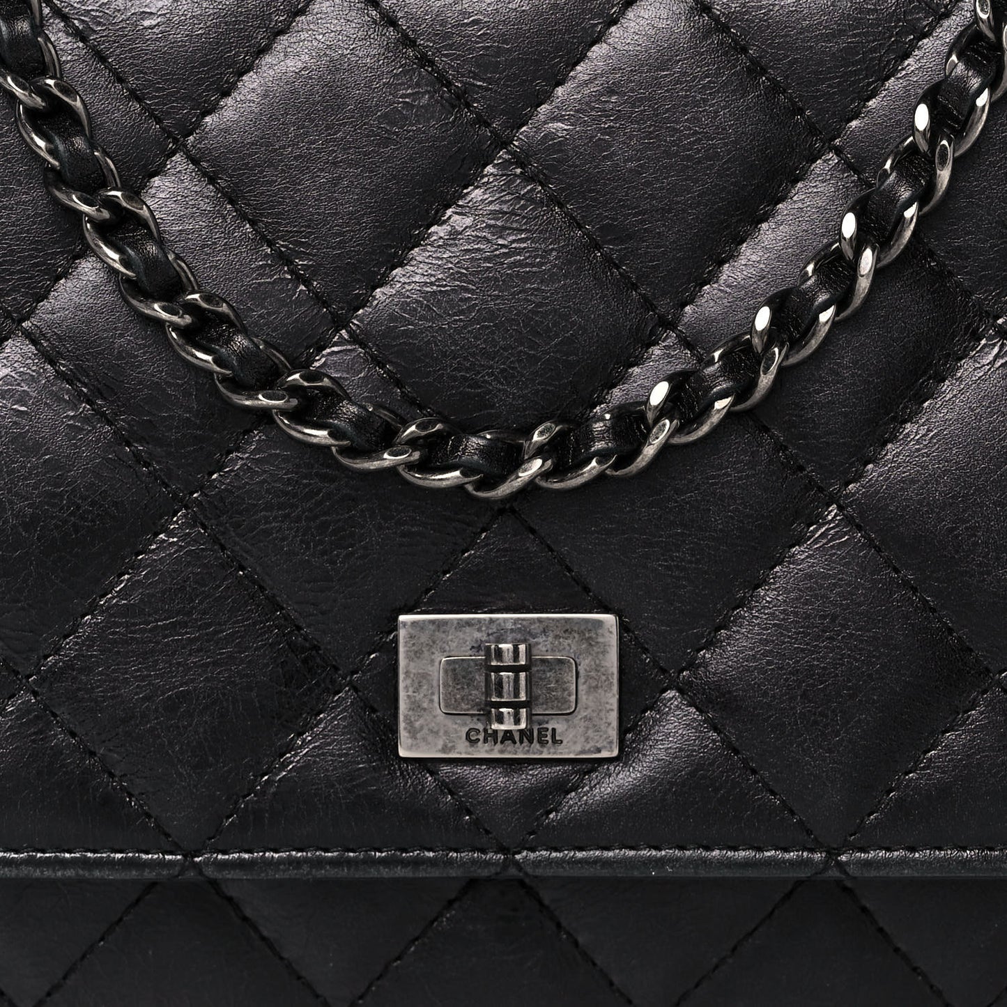 Metallic Aged Calfskin Quilted Reissue Wallet On Chain WOC Black