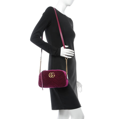 Gucci Velvet Matelasse Small GG Marmont Chain Shoulder Bag Fuchsia Violet Cyclamen 2 of 10