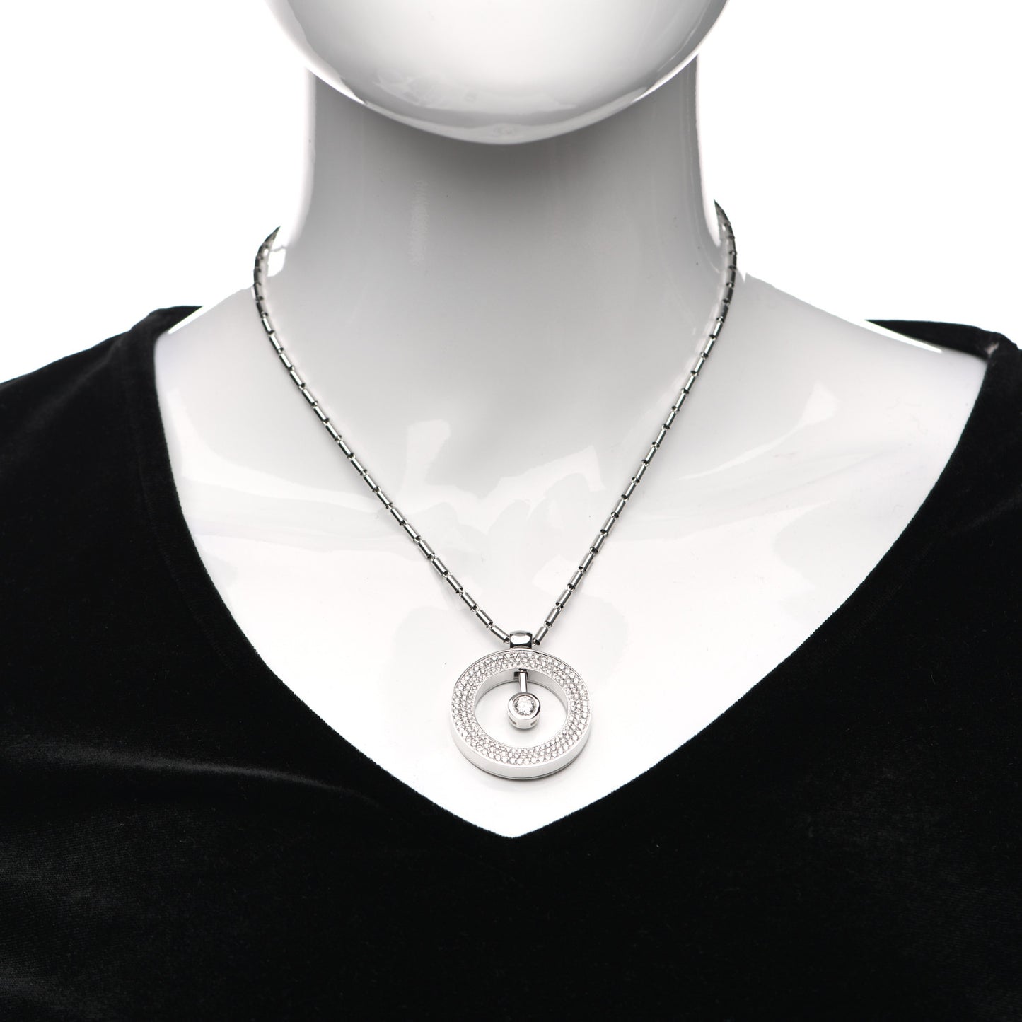 18K White Gold Diamond Large Cento O Pendant Necklace