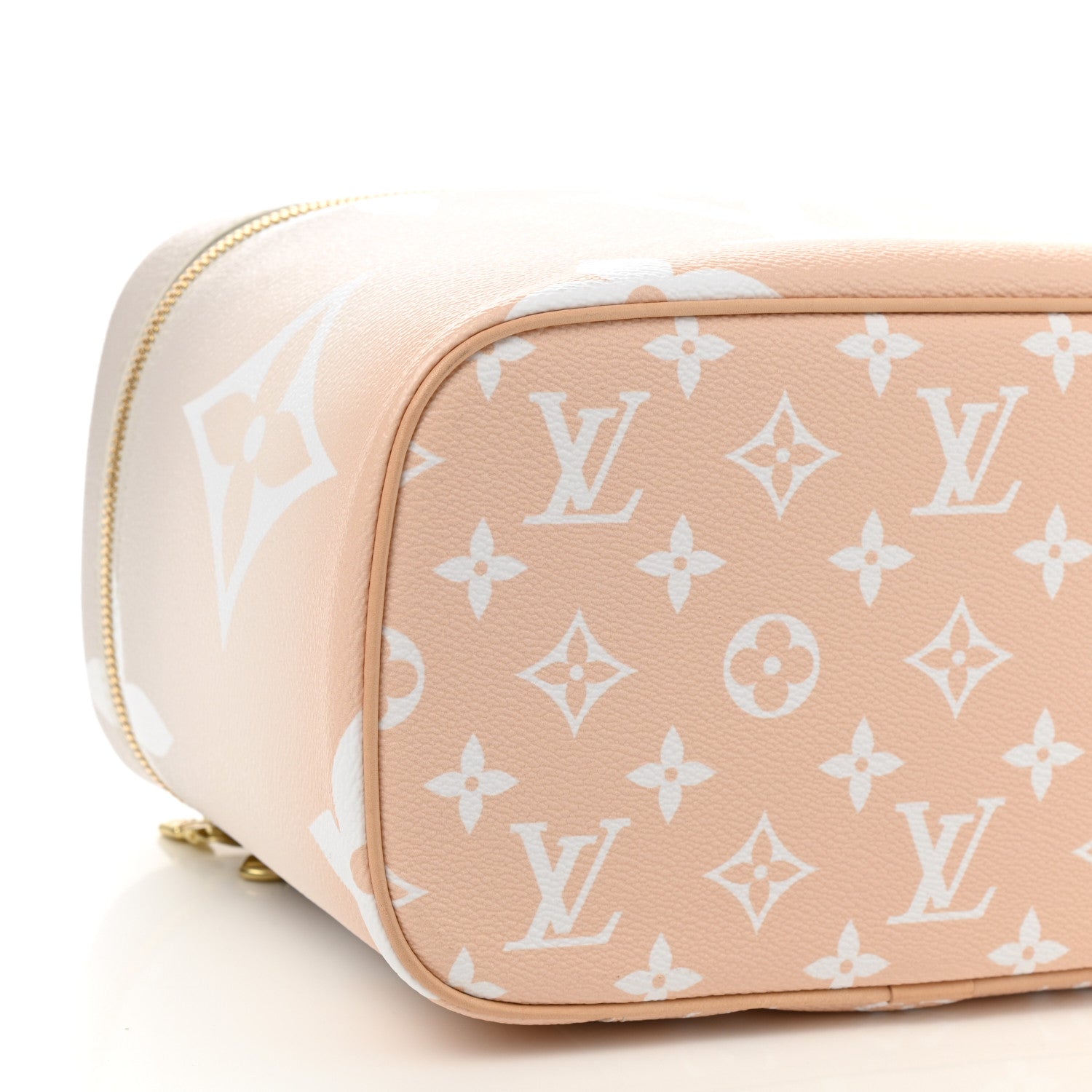 Louis Vuitton Monogram Giant By The Pool Nice BB Brume 7 of 9