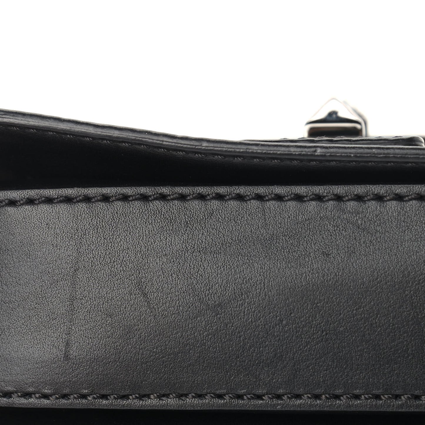 Vitello B-Rockstud Flap Black
