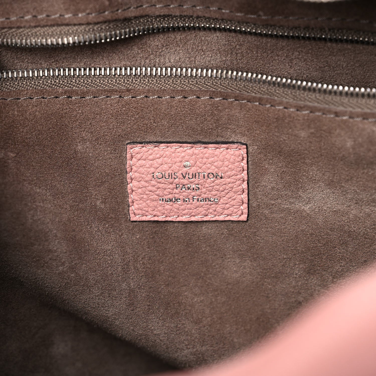 Louis Vuitton Veau Cachemire Soft Lockit MM Magnolia 6 of 21