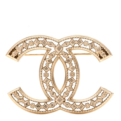 Chanel Metal CC Brooch Light Gold 1 of 4