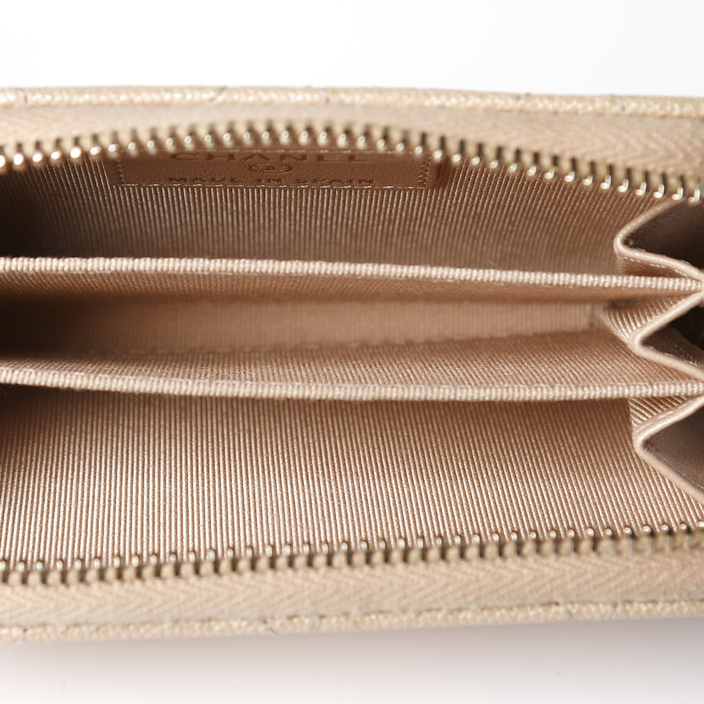 Iridescent Caviar Quilted Zip Around Coin Purse Beige