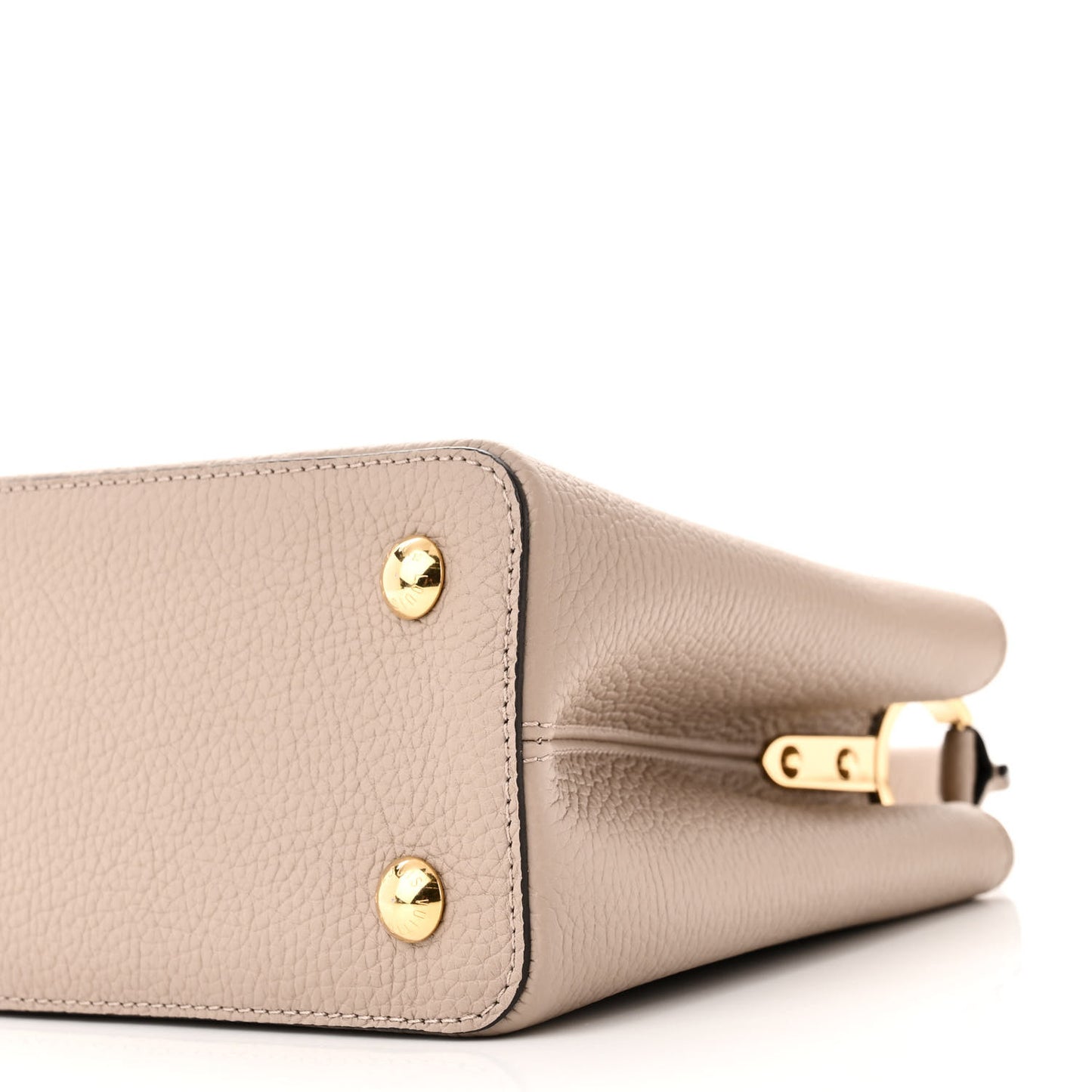 LOUIS VUITTON Taurillon Capucines MM Galet