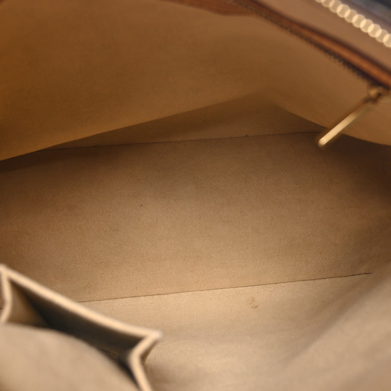 Louis Vuitton Monogram Looping GM 5 of 10