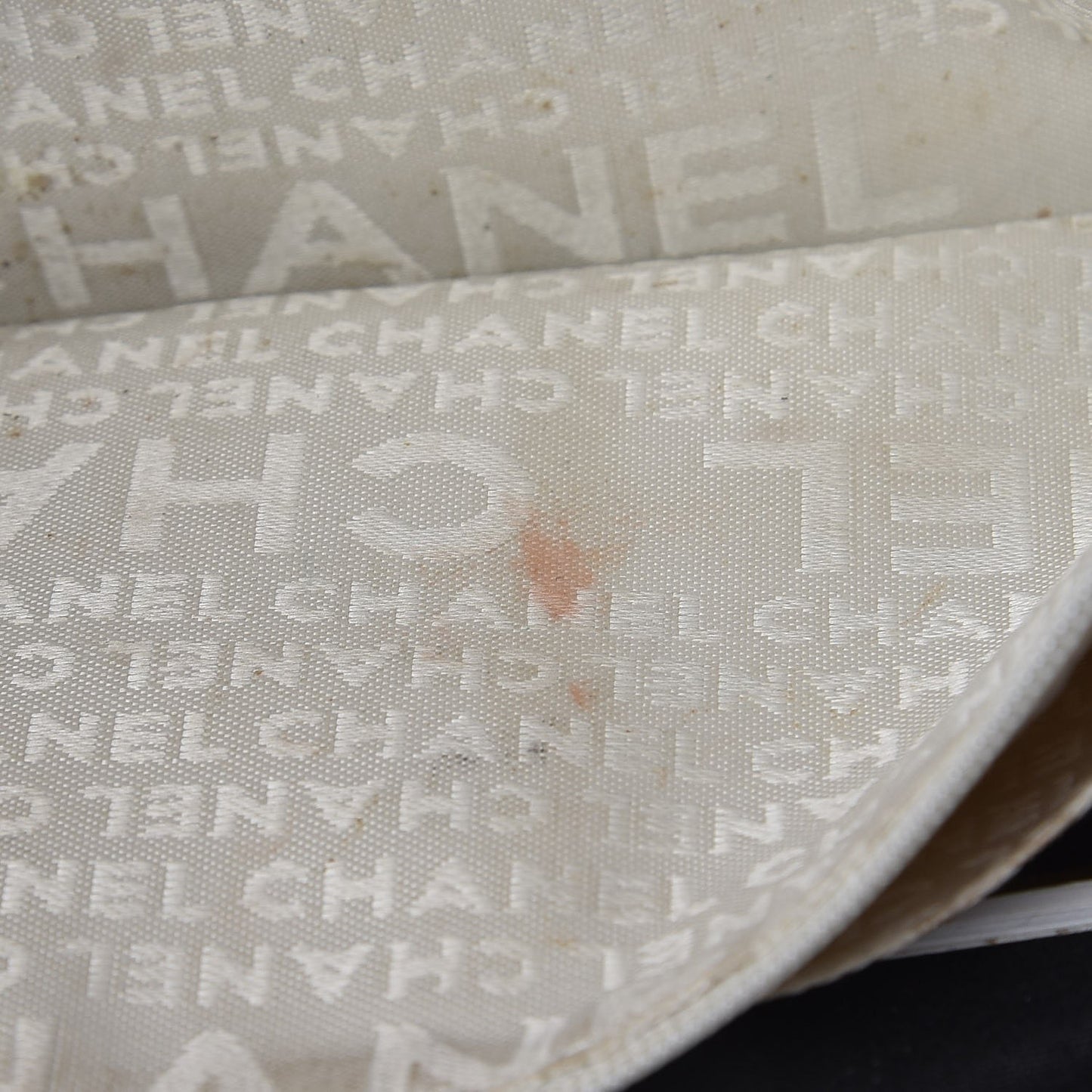 Lambskin Chain Flap Beige
