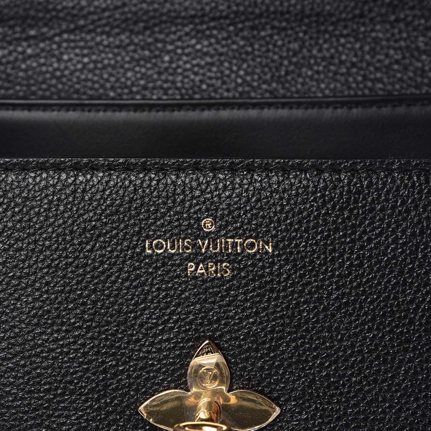 Grained Smooth Calfskin Rose Des Vents PM Black