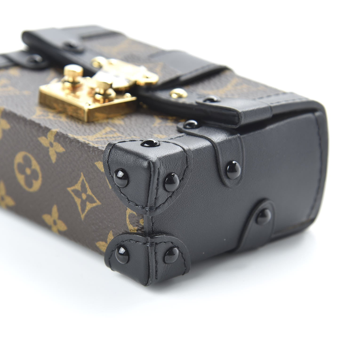 Louis Vuitton Monogram Essential Trunk Black 7 of 9