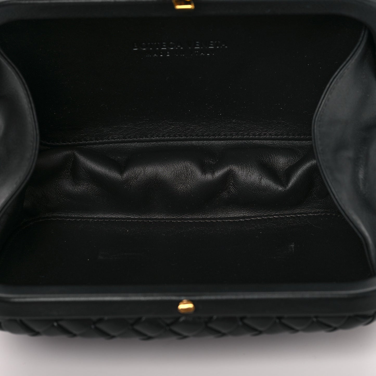 Nappa Intrecciato Knot Clutch Black