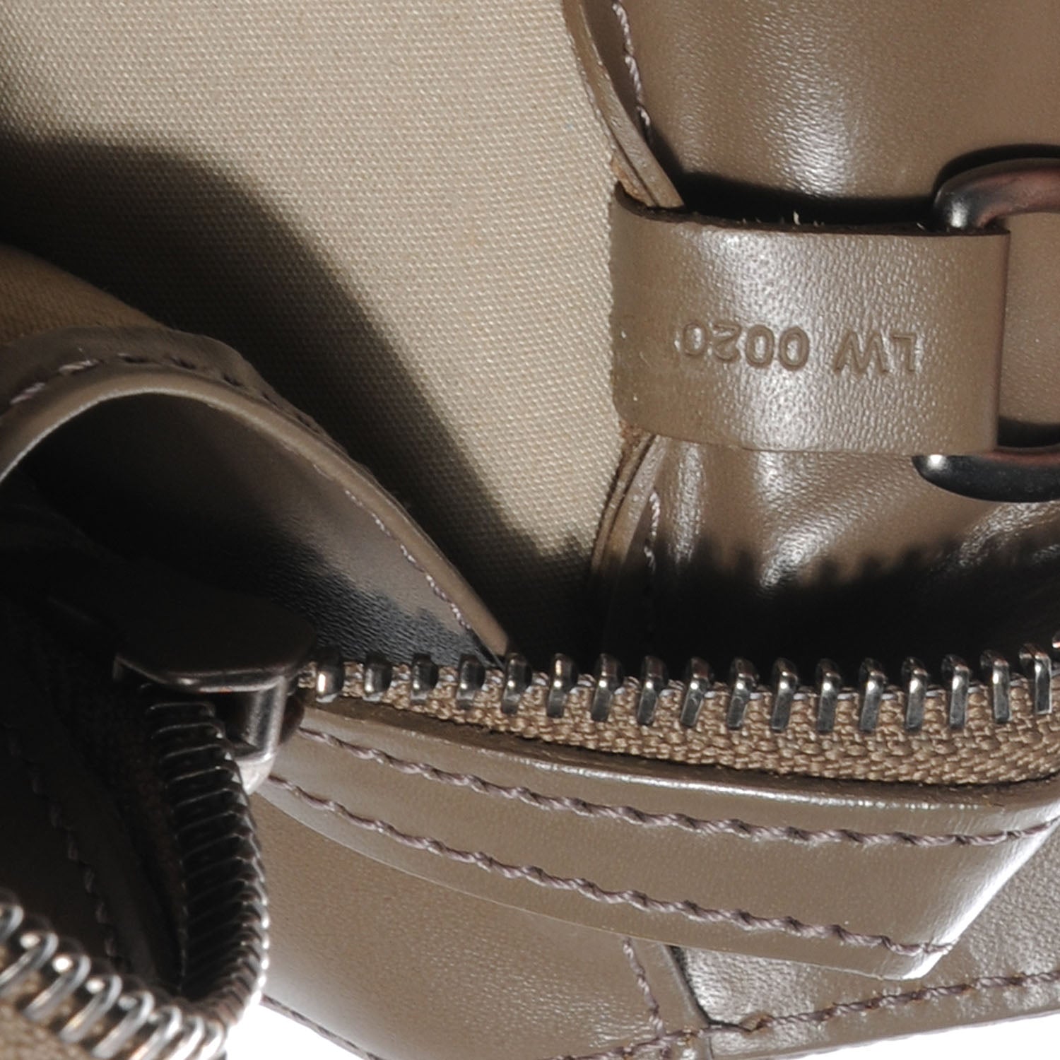 Louis Vuitton Epi Croisette PM Pepper 7 of 8