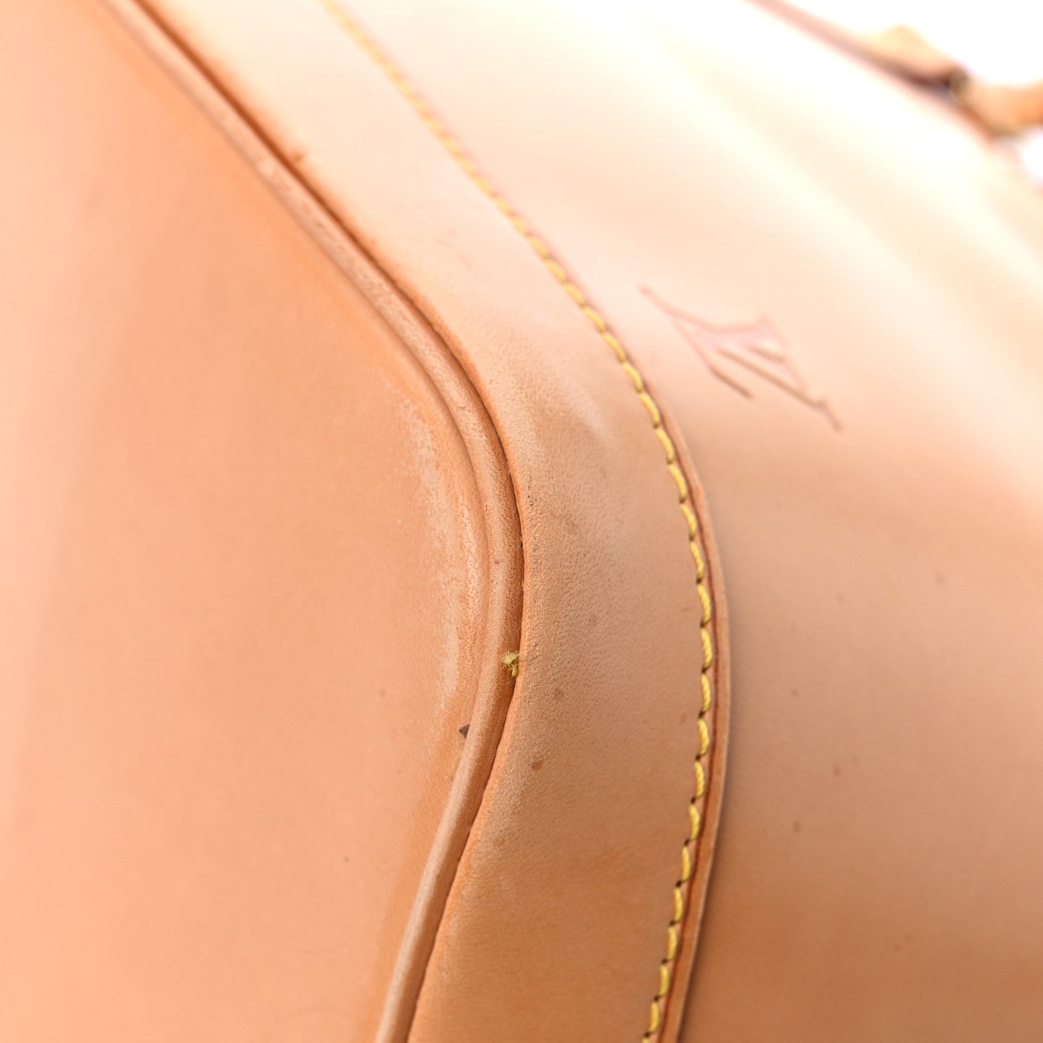 Louis Vuitton Vachetta Alma PM 9 of 28
