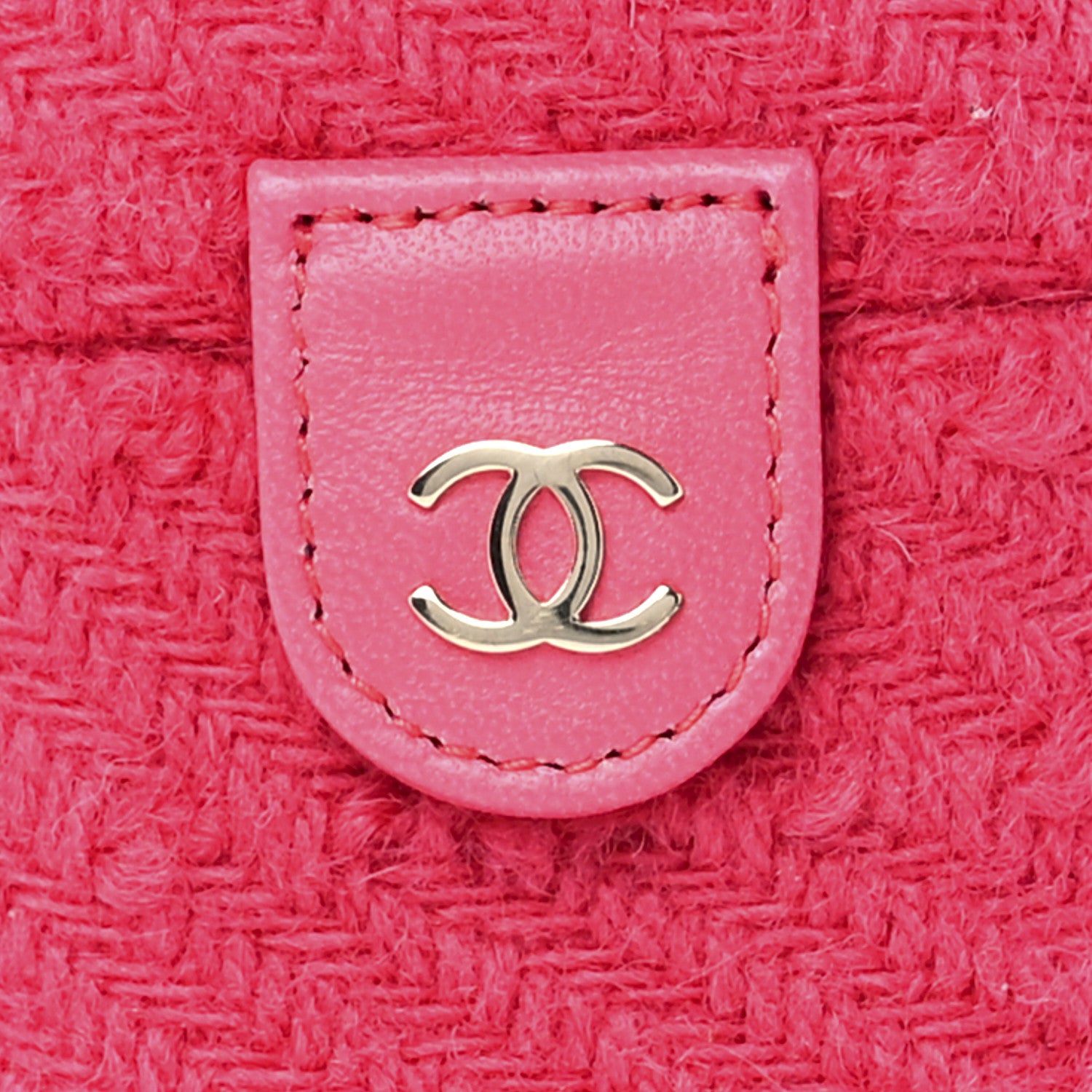 Chanel Tweed Airpods Pro Case Pink 8 of 11