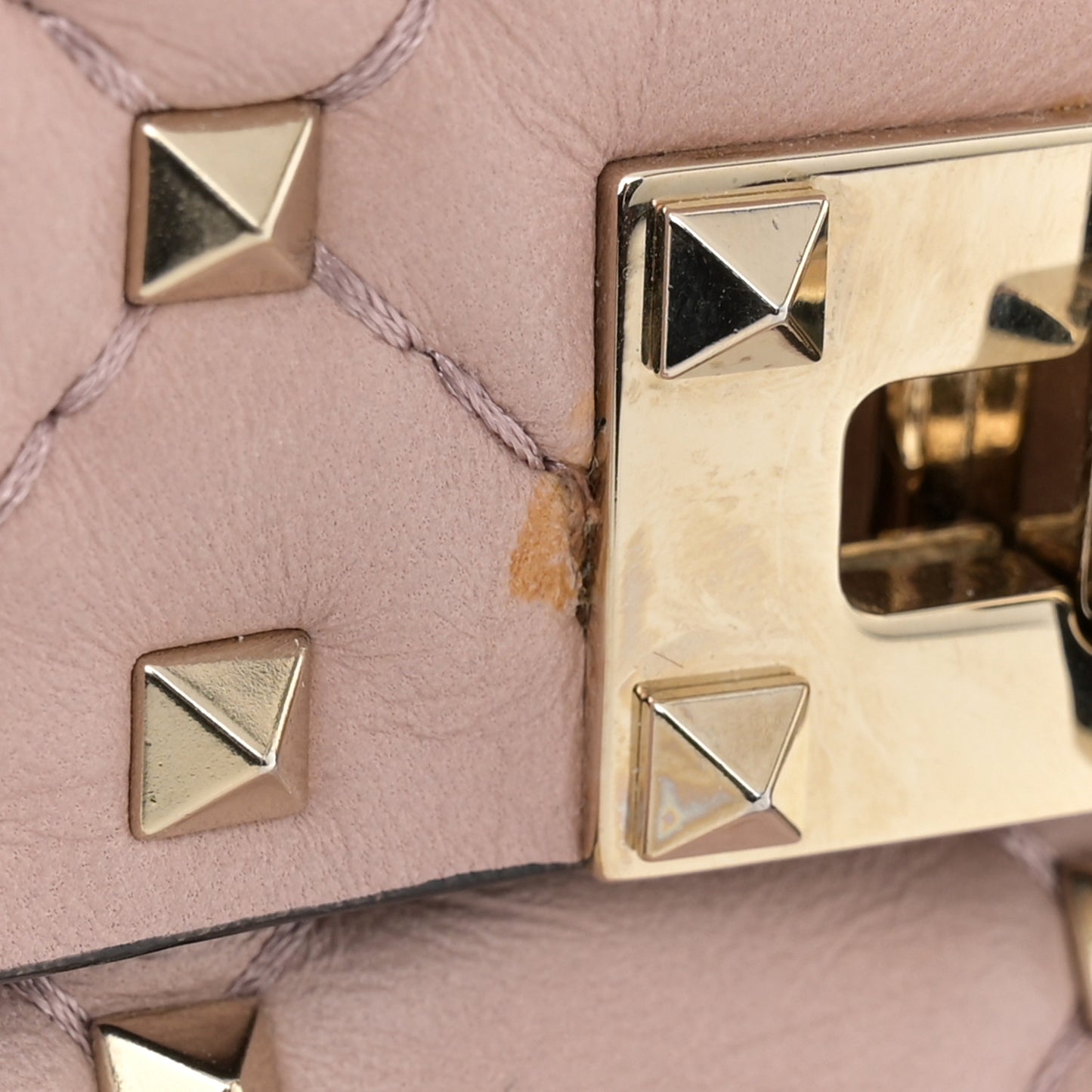 Lambskin Medium Rockstud Spike Shoulder Bag Poudre