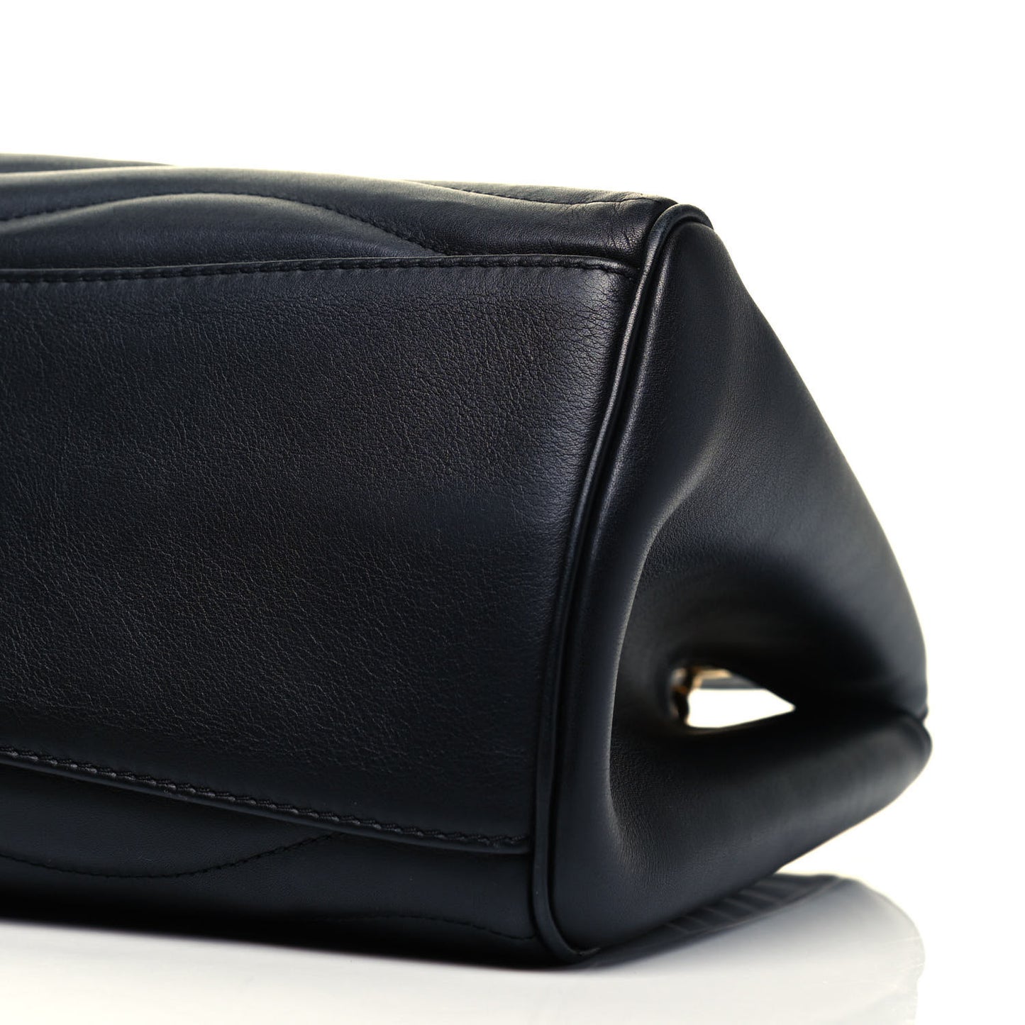 Calfskin New Wave Chain Tote Black