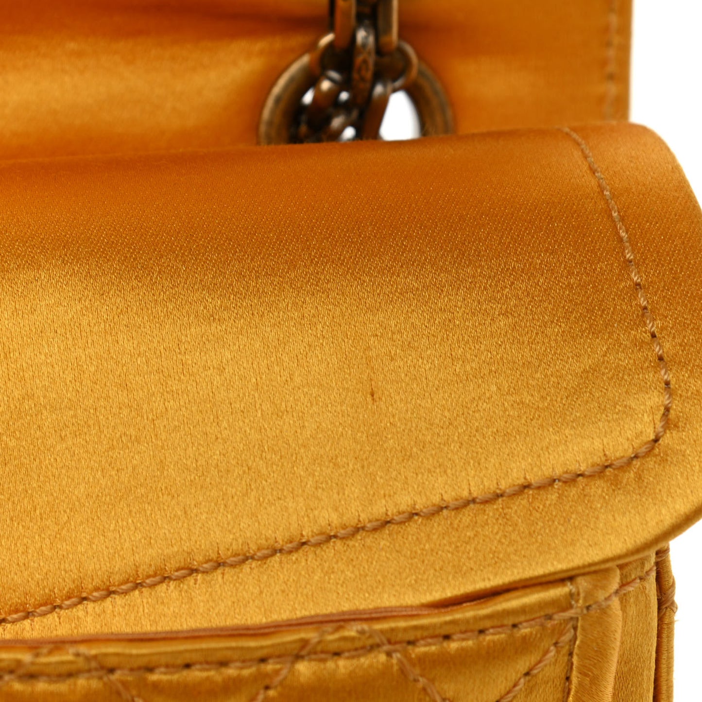 Satin Quilted 2.55 Reissue 224 Flap Gold