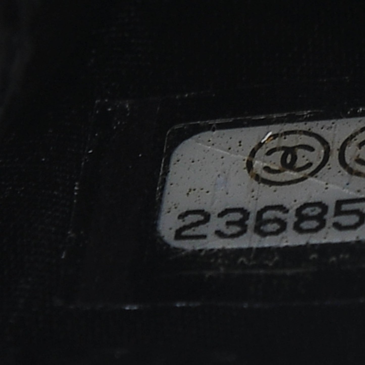 Caviar Quilted Card Holder Black