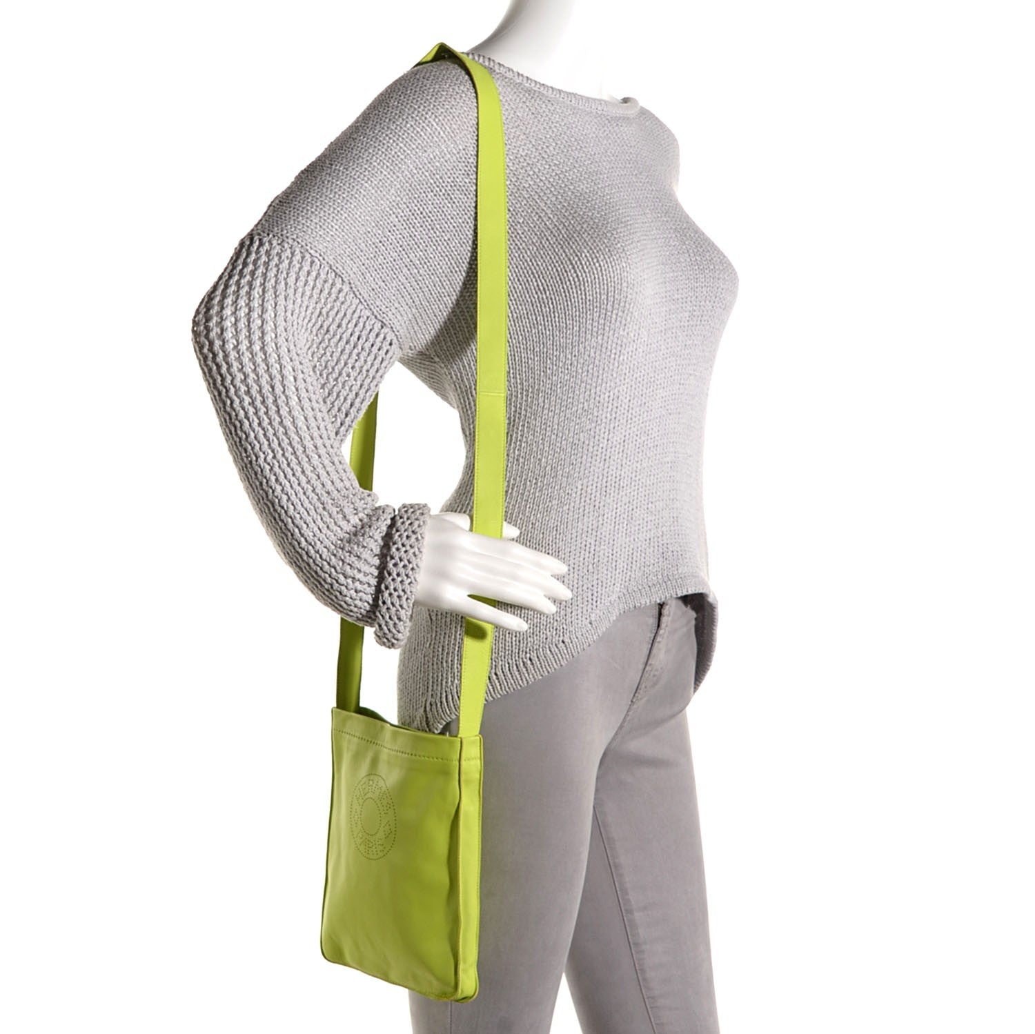 Hermes Lambskin Clou De Selle Pouch Kiwi 2 of 7