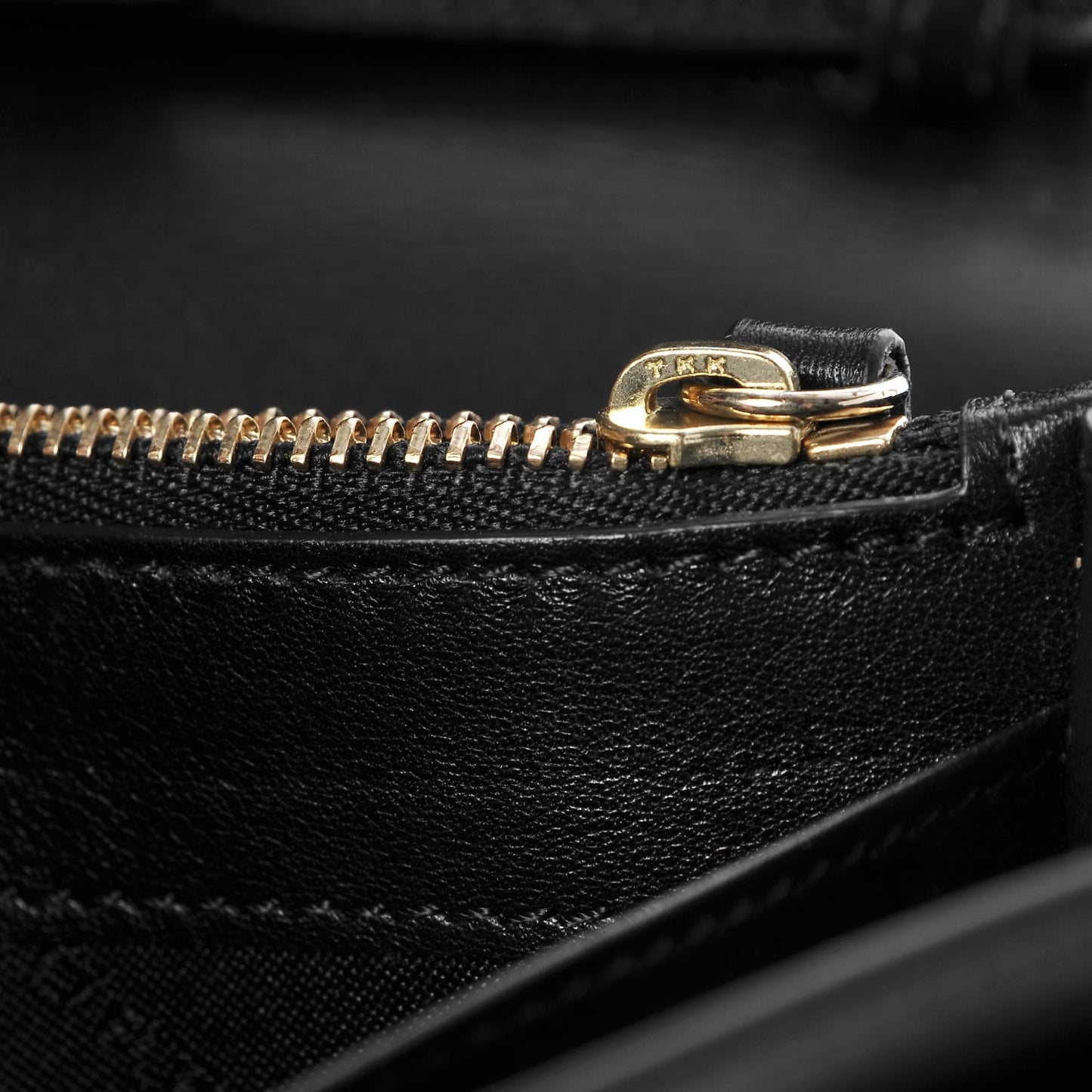 Calfskin House Check Henley Wallet On Chain Black