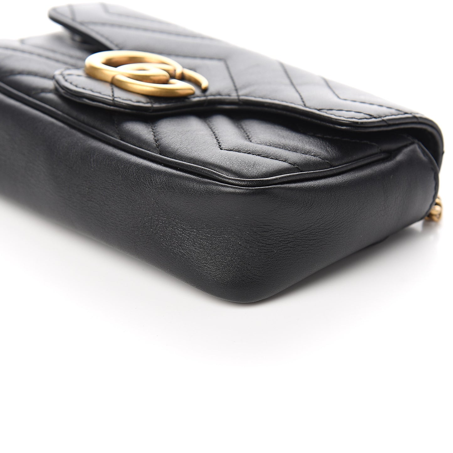 Calfskin Matelasse Super Mini GG Marmont Shoulder Bag Black