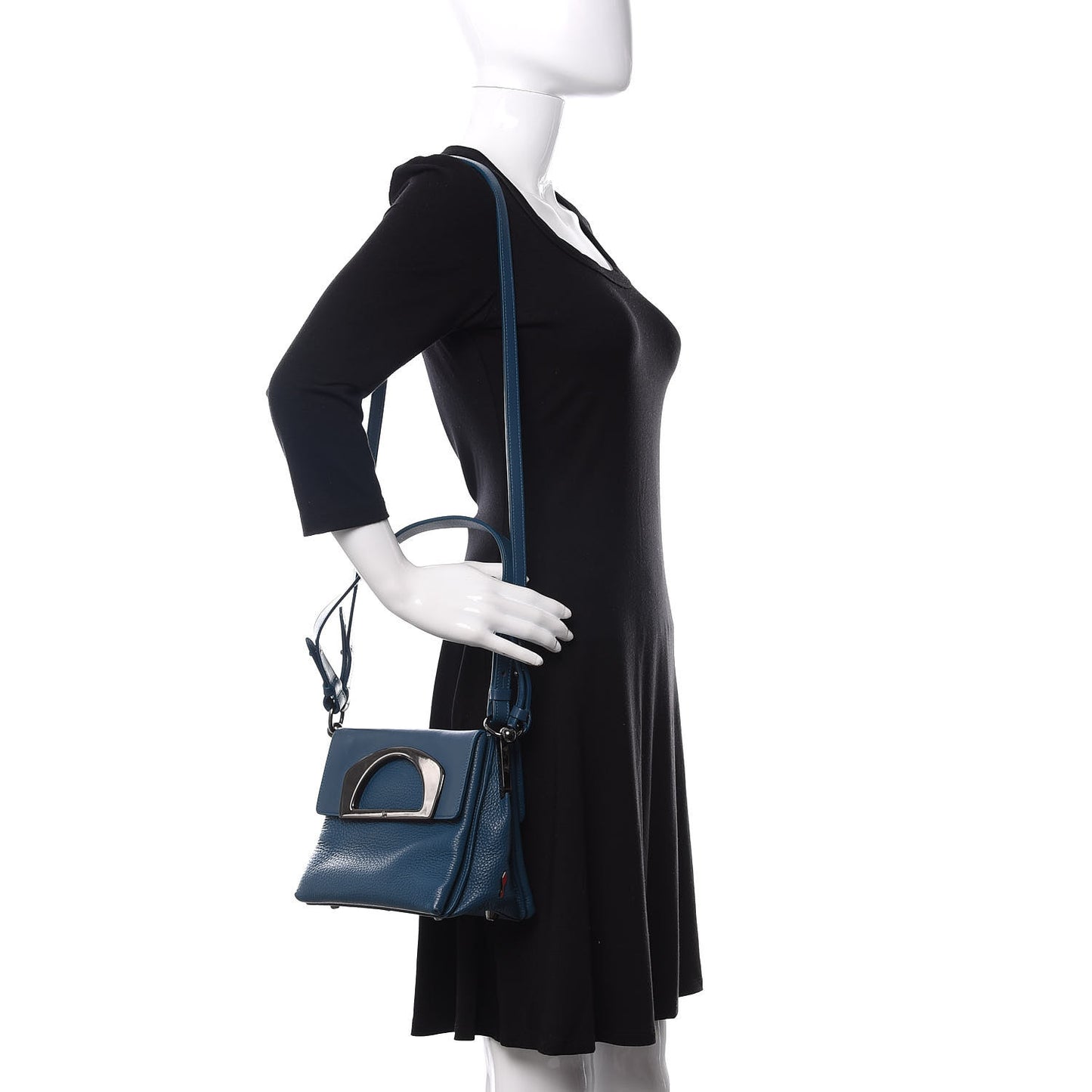 Grained Calfskin Passage Messenger Blue