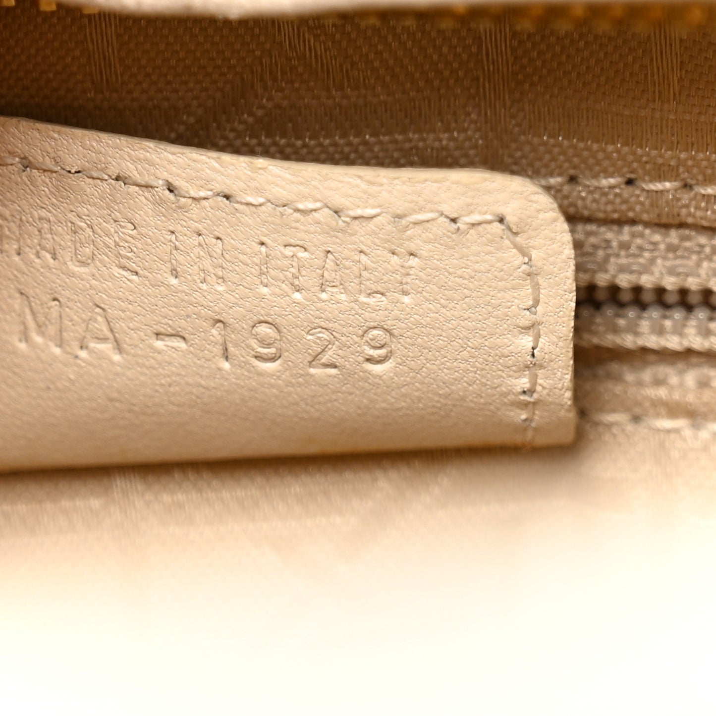 Lambskin Cannage Large Lady Dior White
