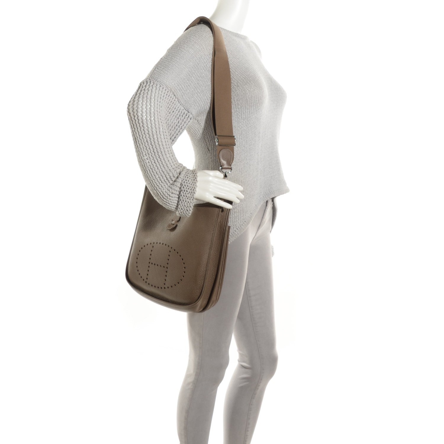 Hermes Taurillon Clemence Evelyne III PM Etoupe 2 of 9