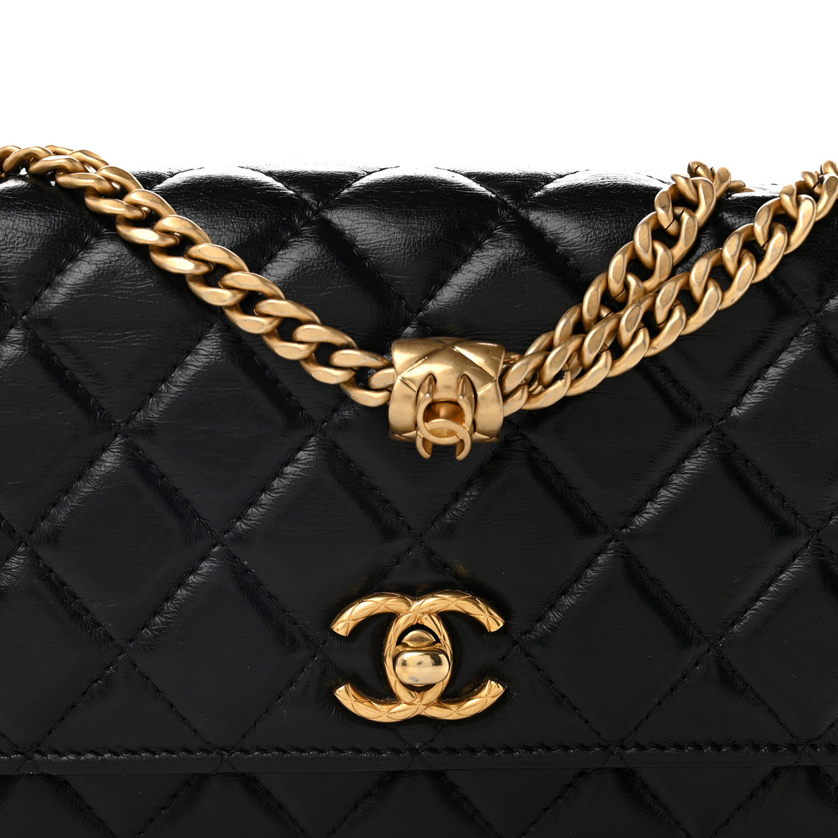Lambskin Quilted Pillow Crush Wallet On Chain WOC Black
