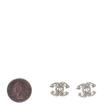 Chanel Pearl CC Earrings Gold 2 of 4