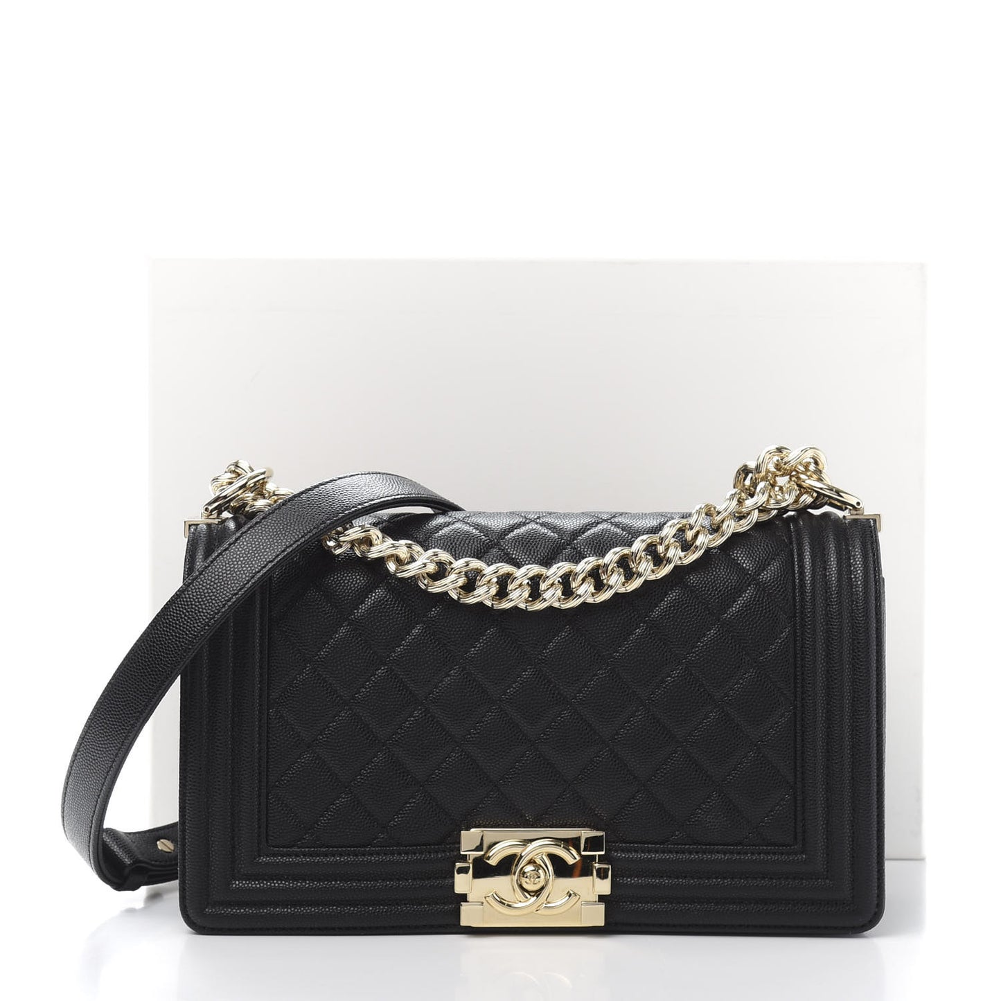 Caviar Quilted Medium Boy Flap Black