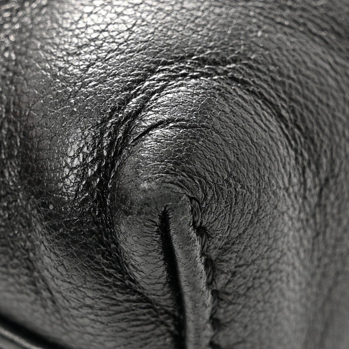 Calfskin Pouch Wristlet Black