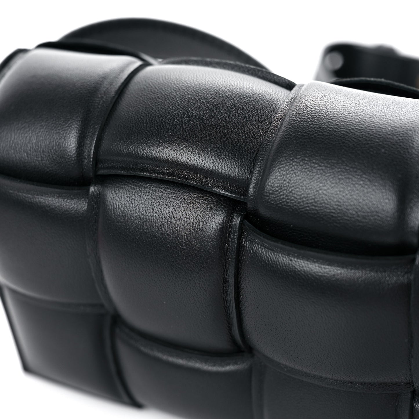 Nappa Maxi Intrecciato Padded The Belt Cassette Bag Black