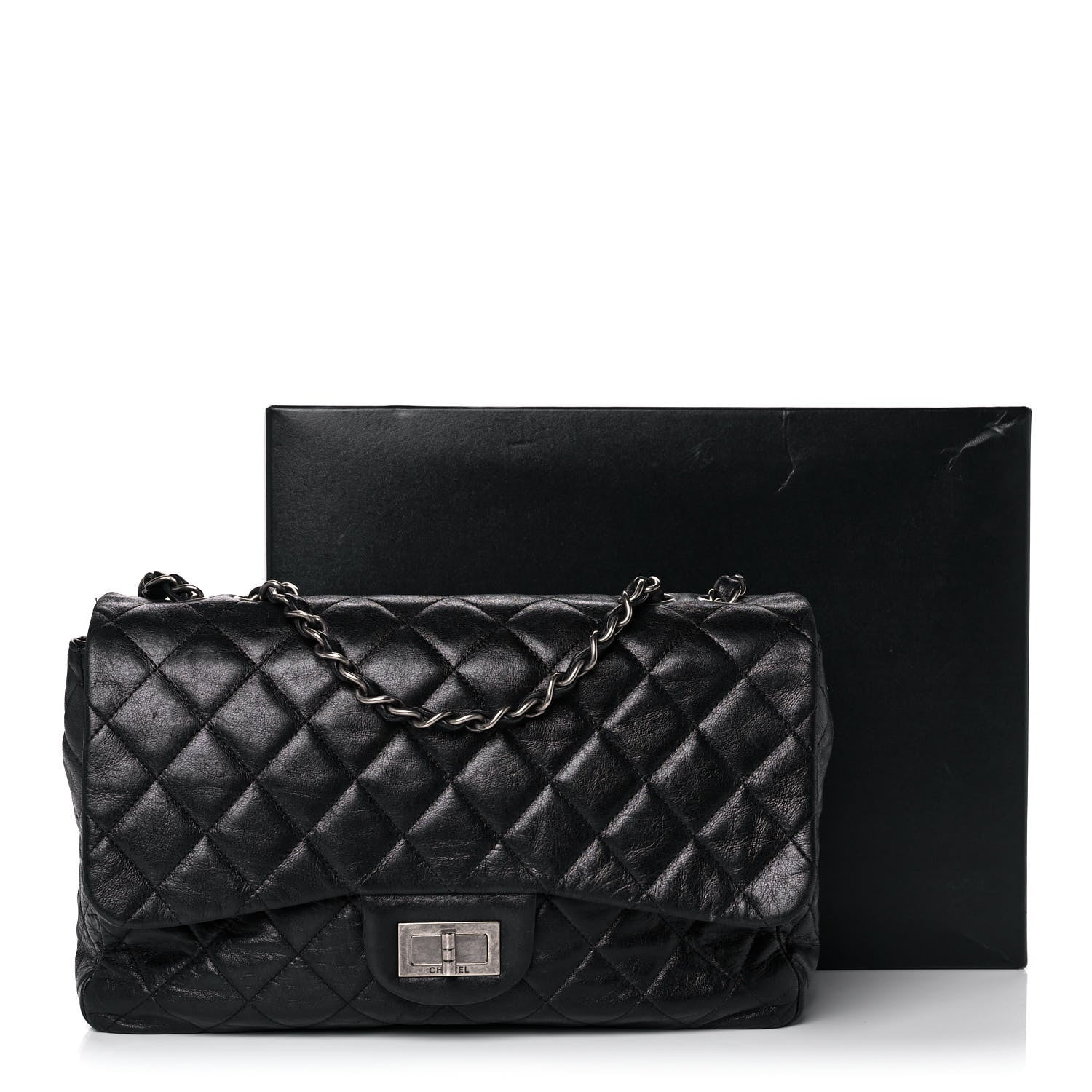 CHANEL ブラックレザー バッグ Chanel Washed Lambskin Quilted Jumbo Hybrid Reissue Flap