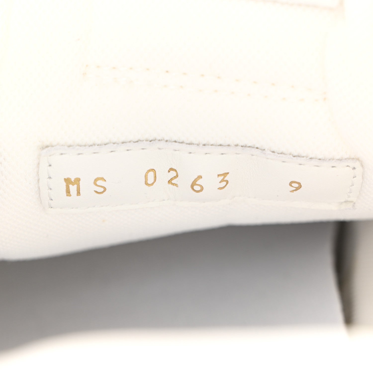 Louis Vuitton Calfskin Monogram Mens Rivoli Sneakers 9 White 7 of 11