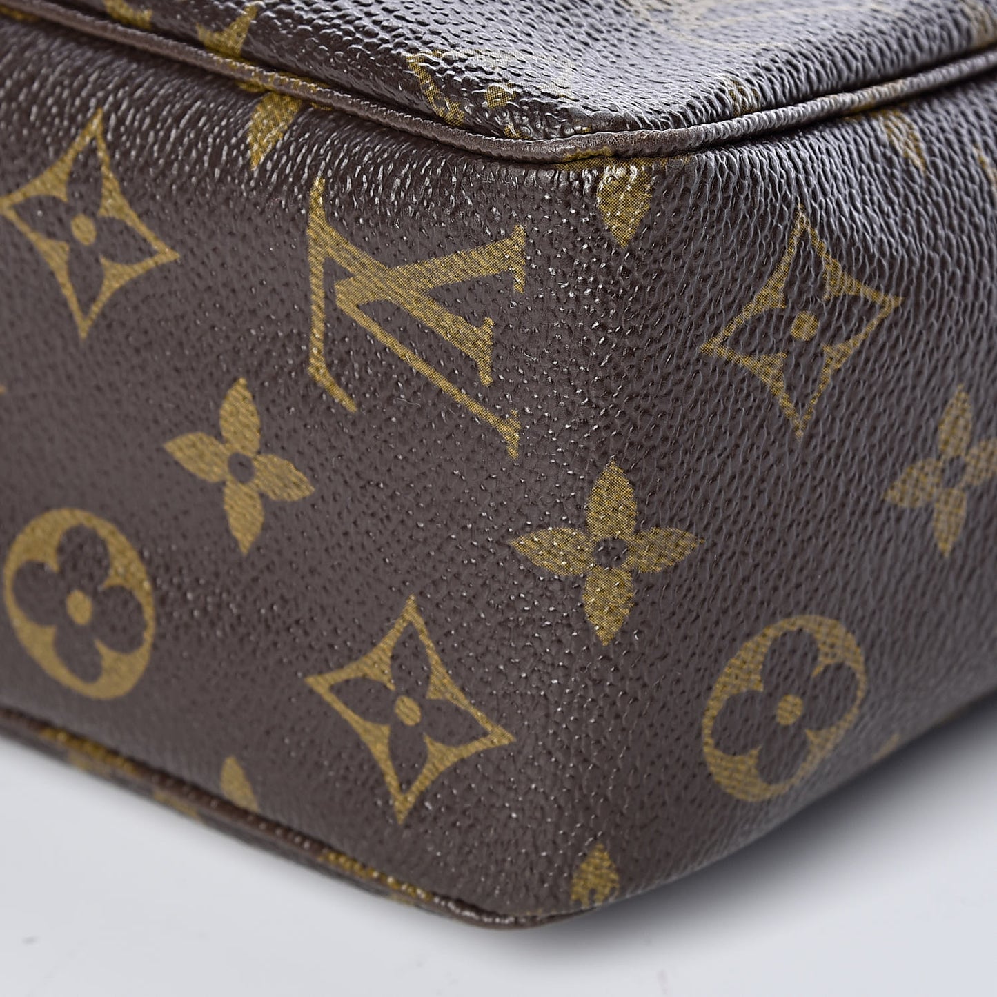 Monogram Trousse Toilette 28