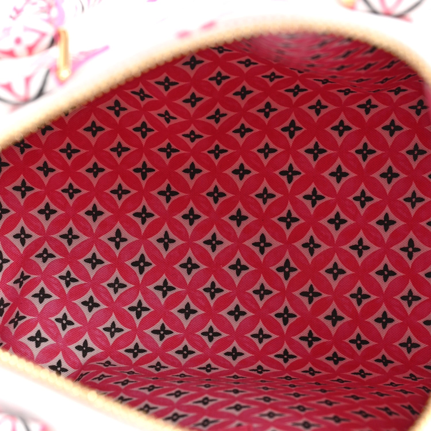 Louis Vuitton Monogram Giant By The Pool 2.0 Speedy Bandouliere 25 Rose 5 of 8