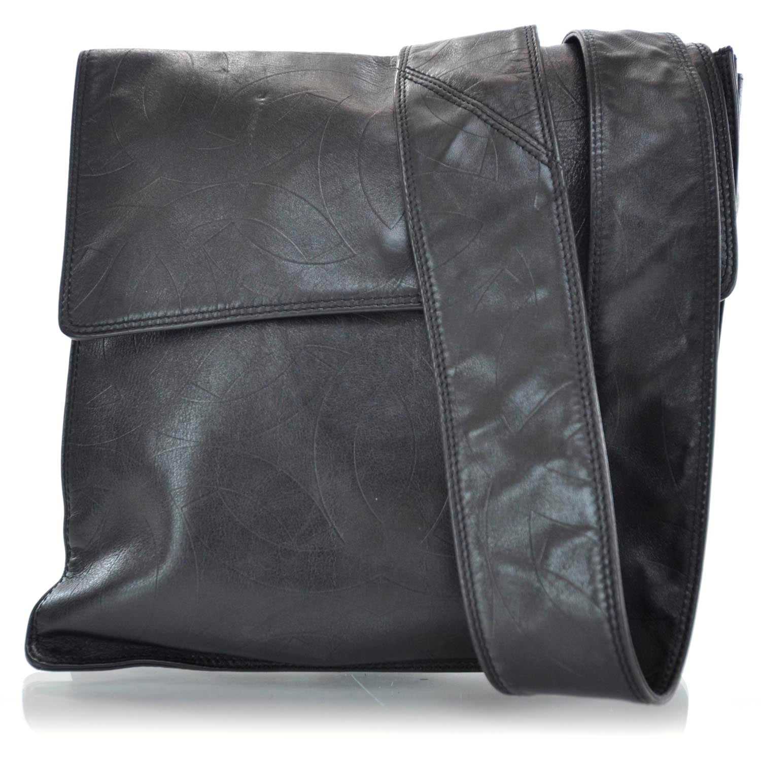 Chanel Lambskin CC Messenger Black 1 of 9