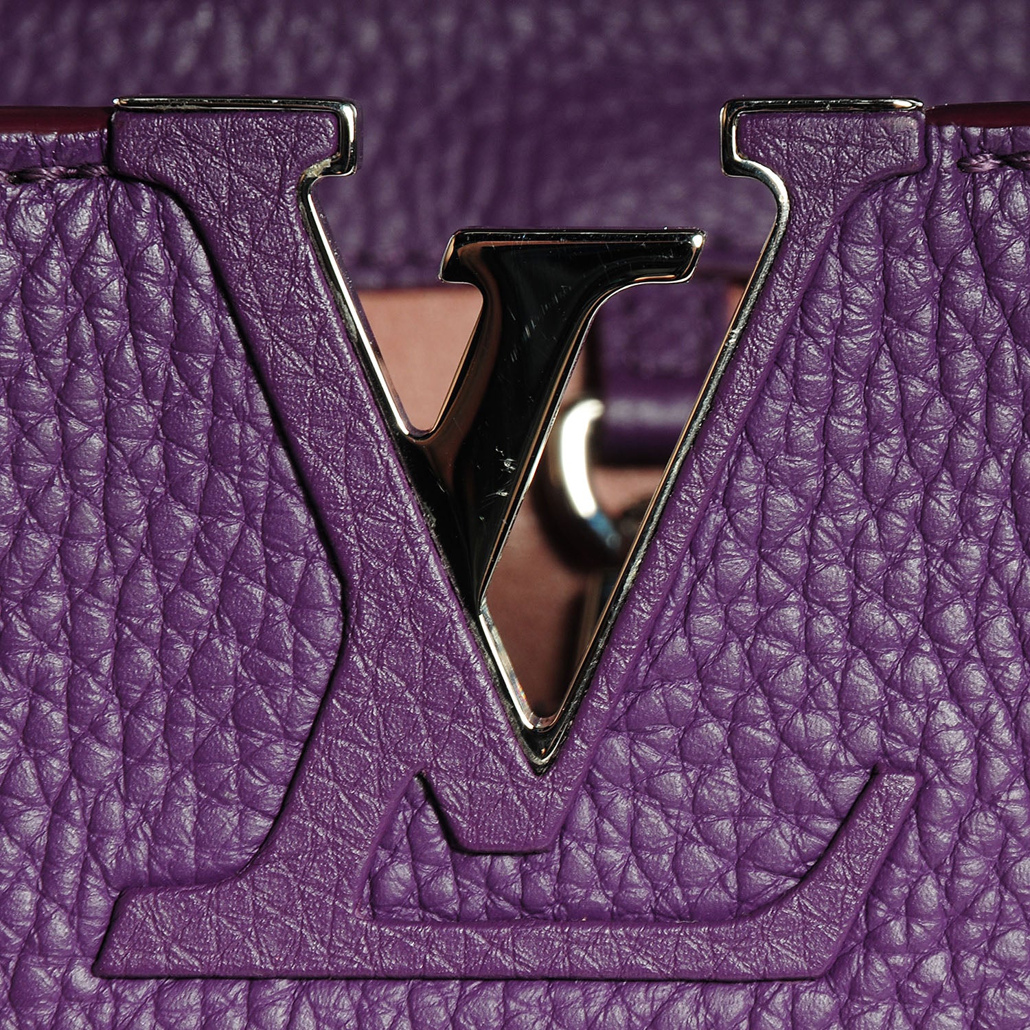Louis Vuitton Taurillon Capucines MM Violet 8 of 8
