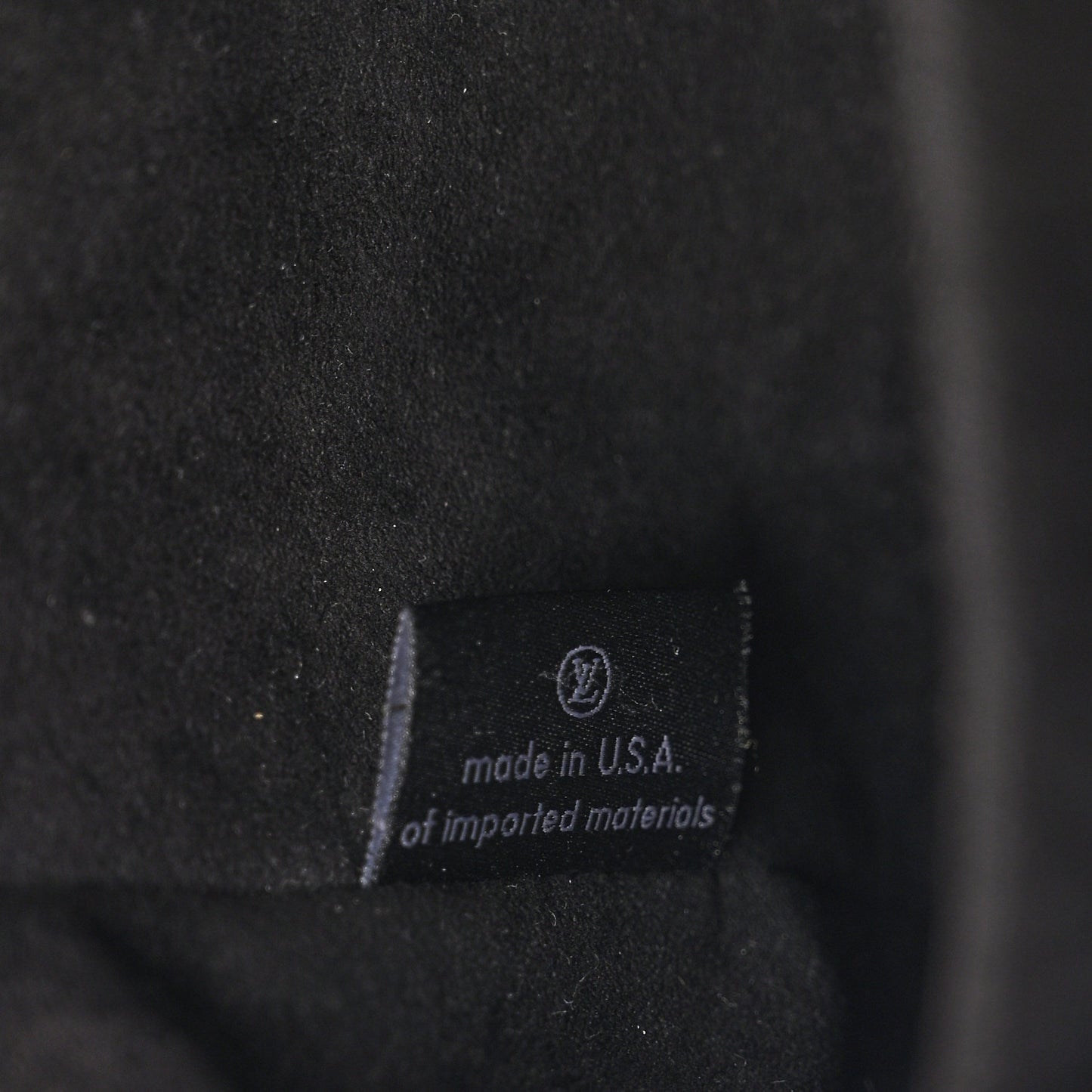 Reverse Monogram Pochette Metis