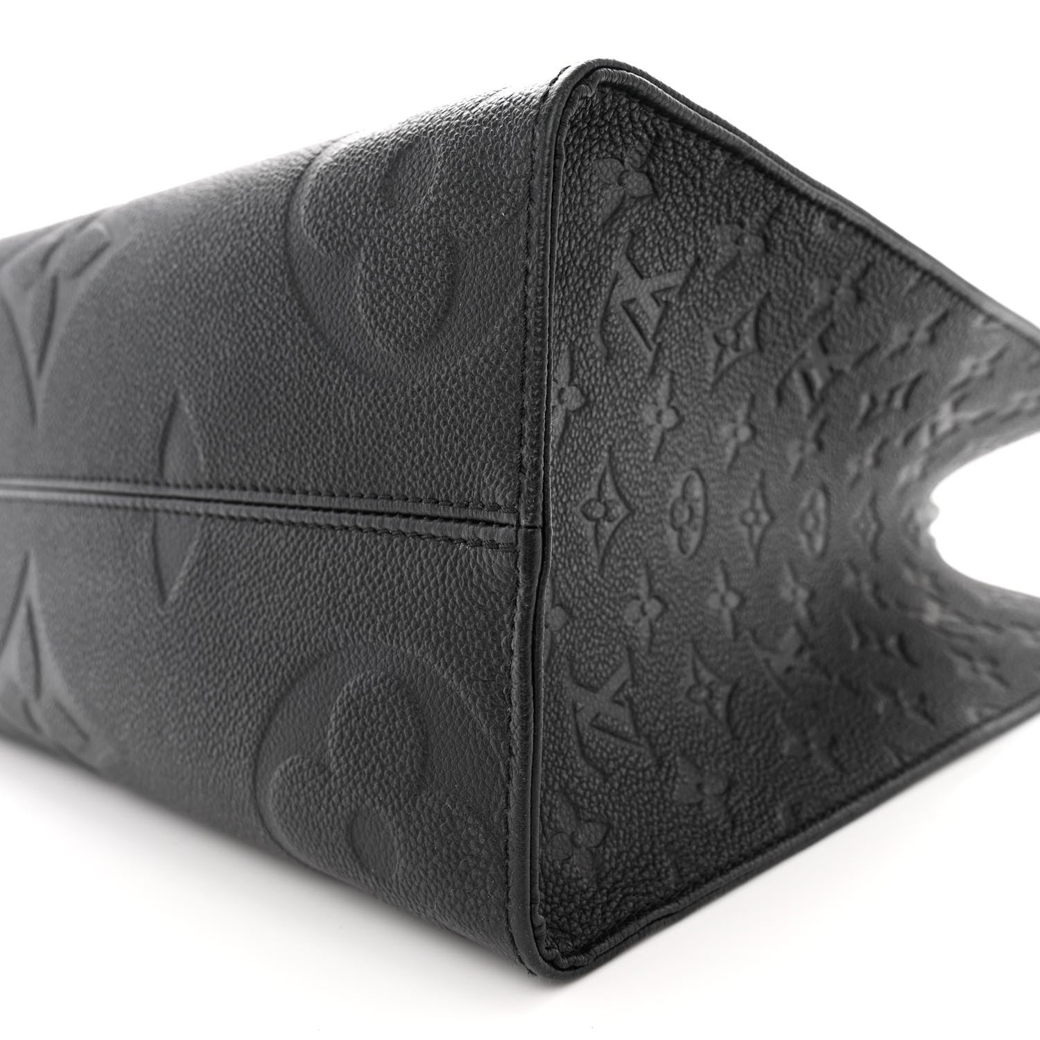 Louis Vuitton Empreinte Monogram Giant Onthego MM Black 9 of 10