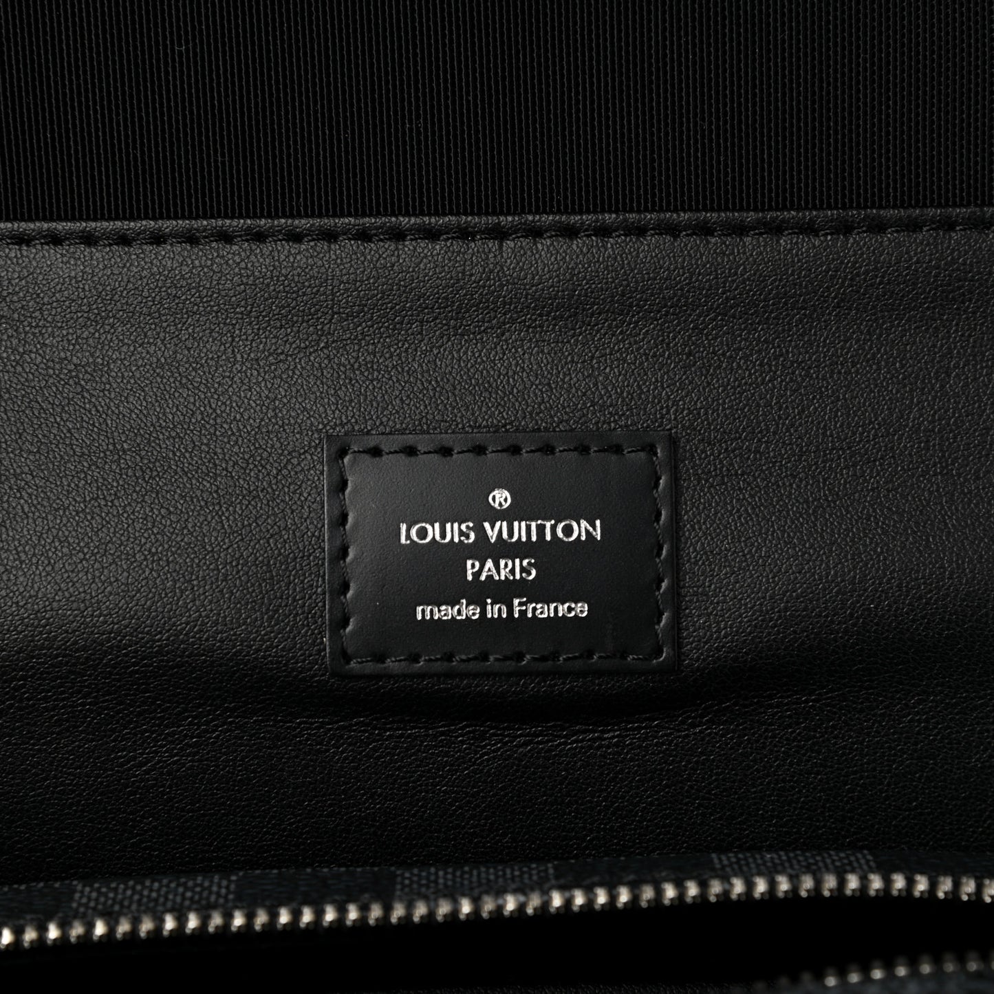 Damier Graphite Truth Suspendable Messenger Bag