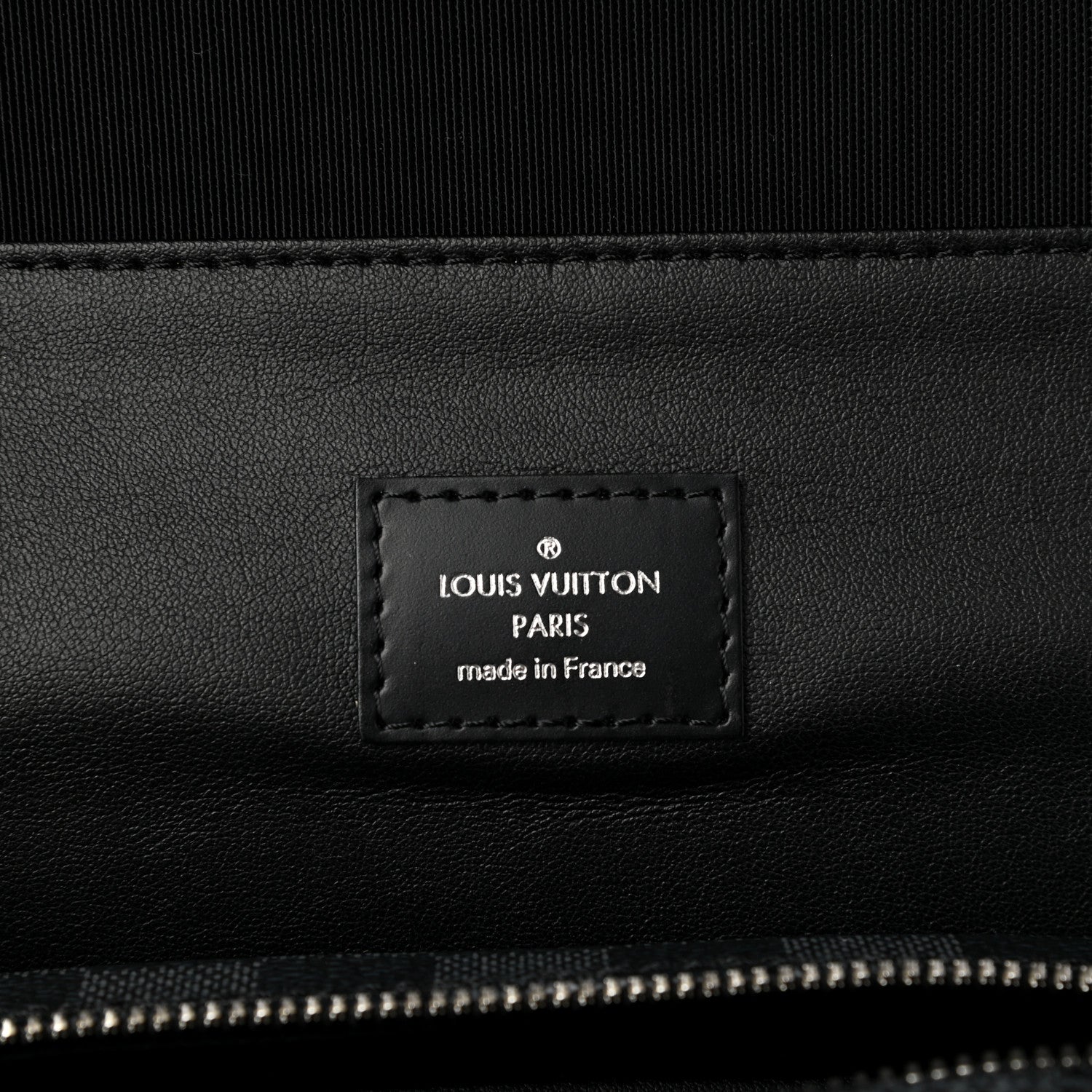 Louis Vuitton Damier Graphite Truth Suspendable Messenger Bag 7 of 7