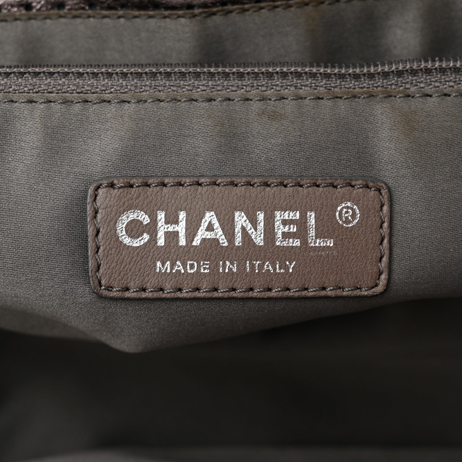 Chanel Metallic Crackled Calfskin Perforated Drill Shoulder Bag Silver 6 of 10