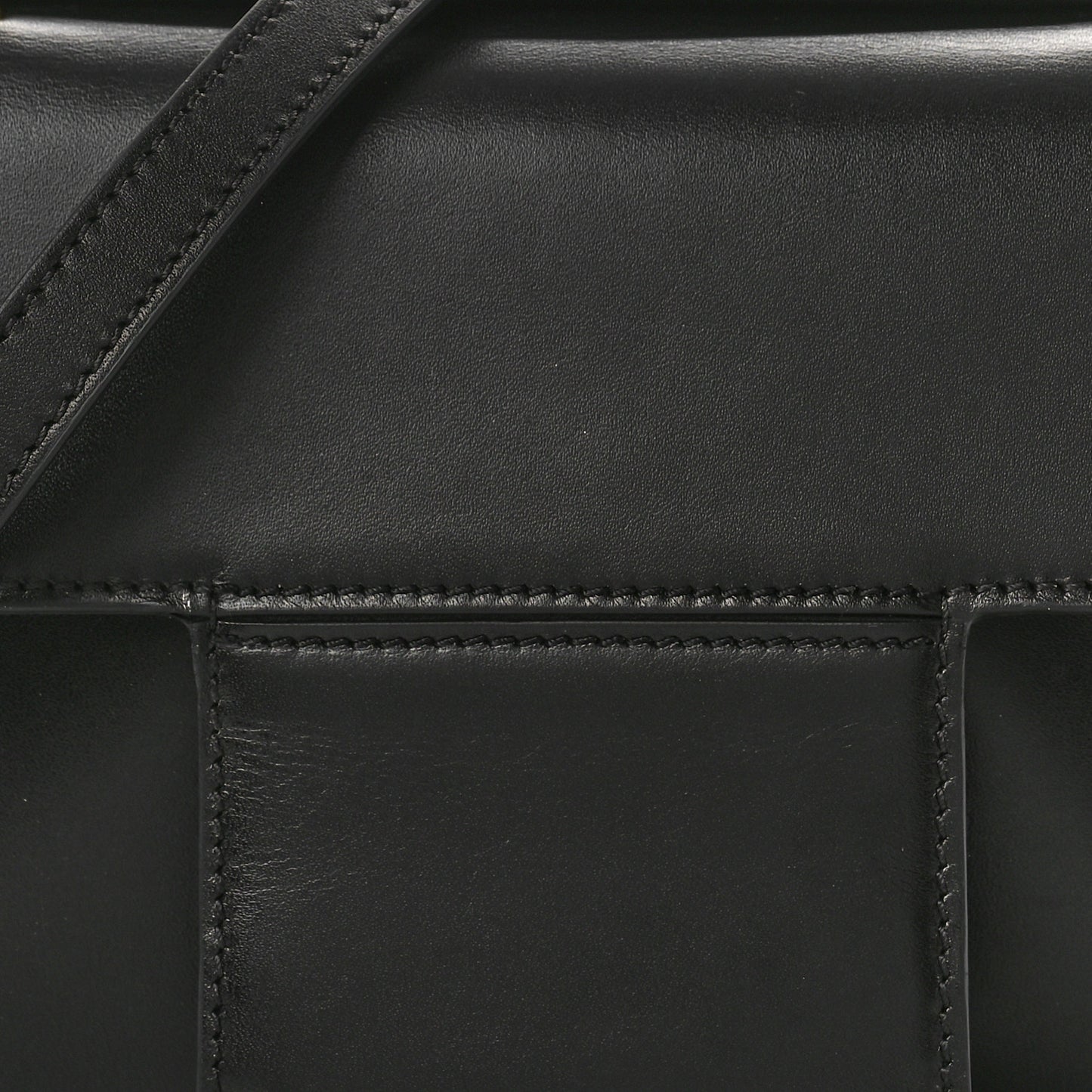 Palmellato Calfskin Hidden TF Top Handle Black