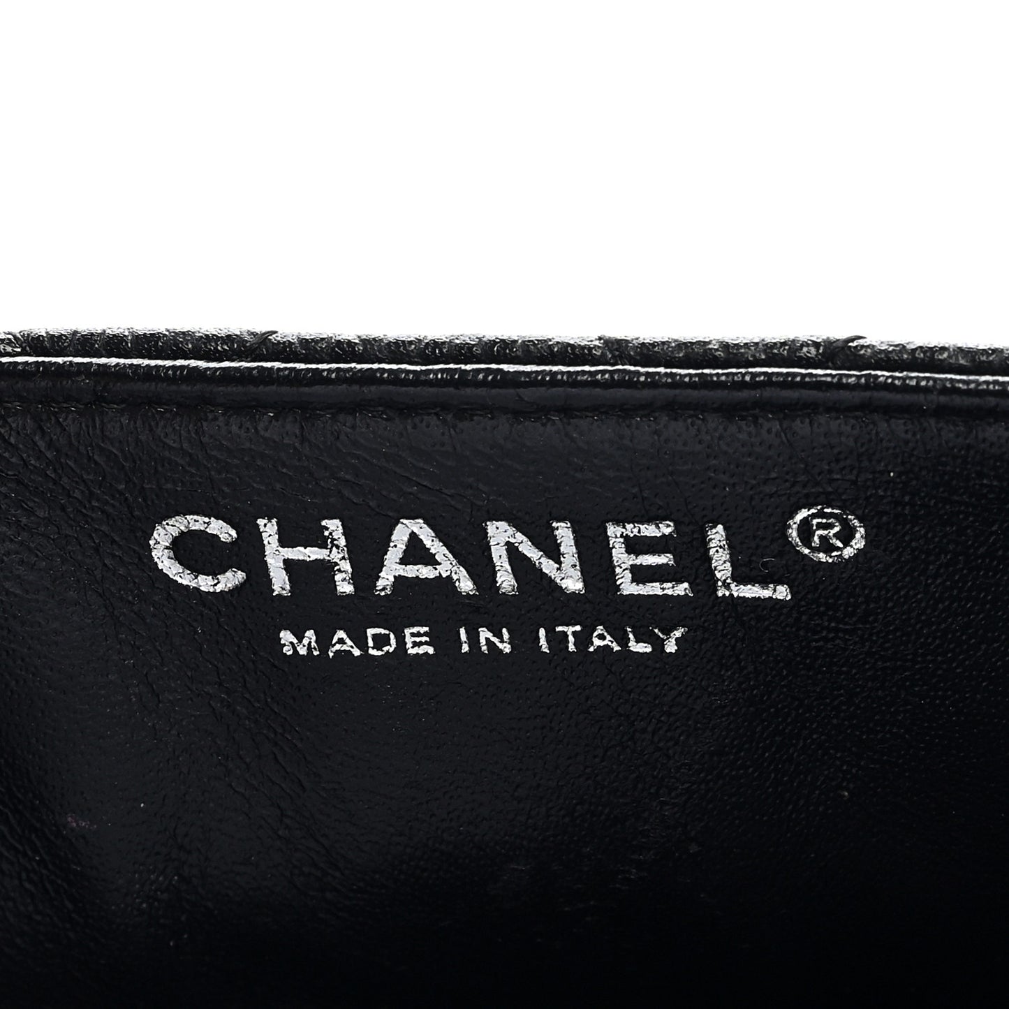 Caviar Quilted East West Flap Black