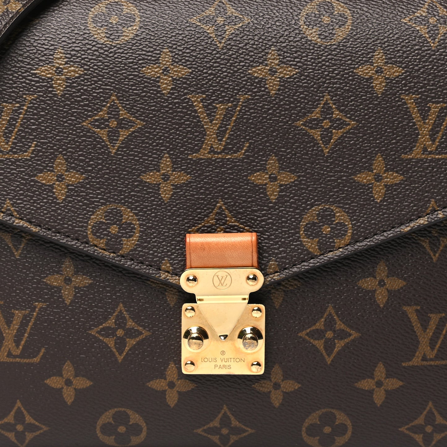 Monogram Pochette Metis
