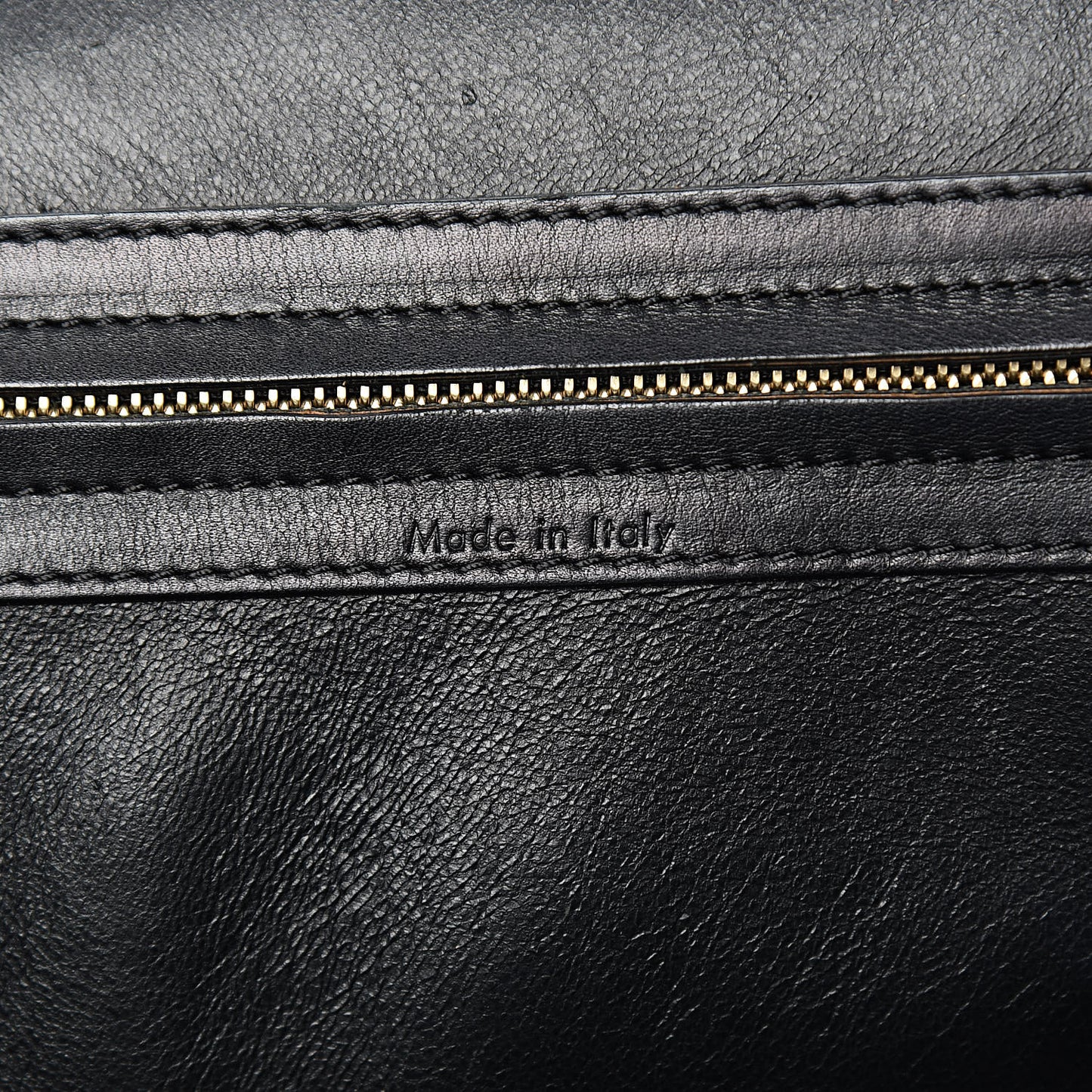 Suede Medium Phantom Luggage Black